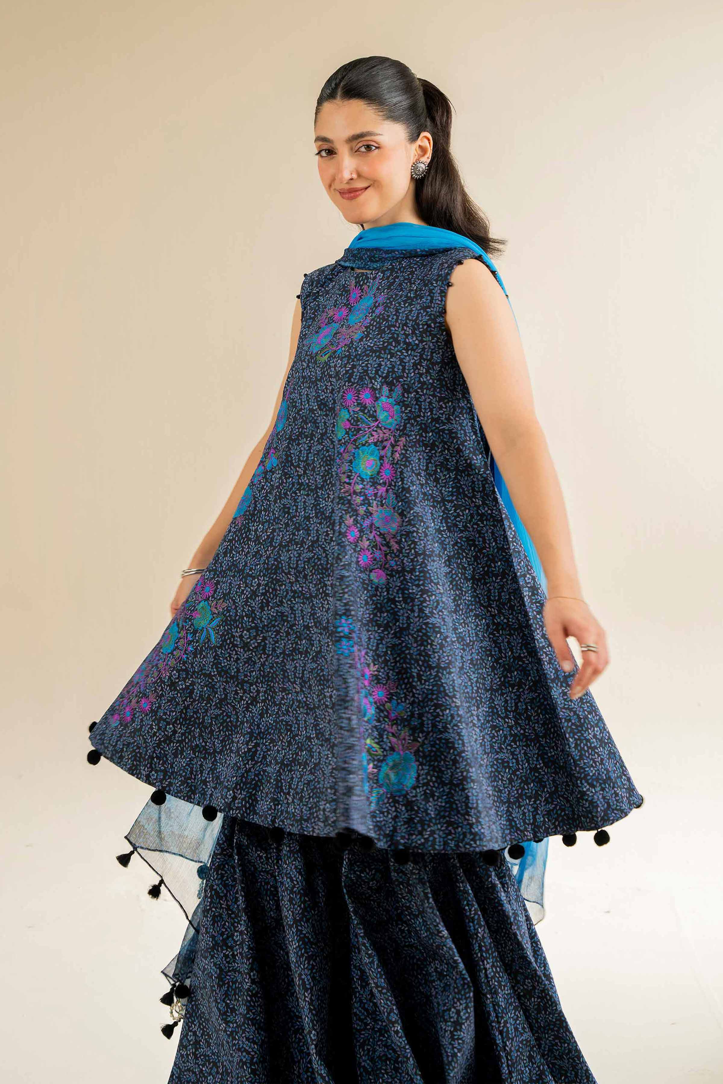 Nishat | Cross Season Edit | 42501084 - Official Nishat stockist in UK - Sakeena London