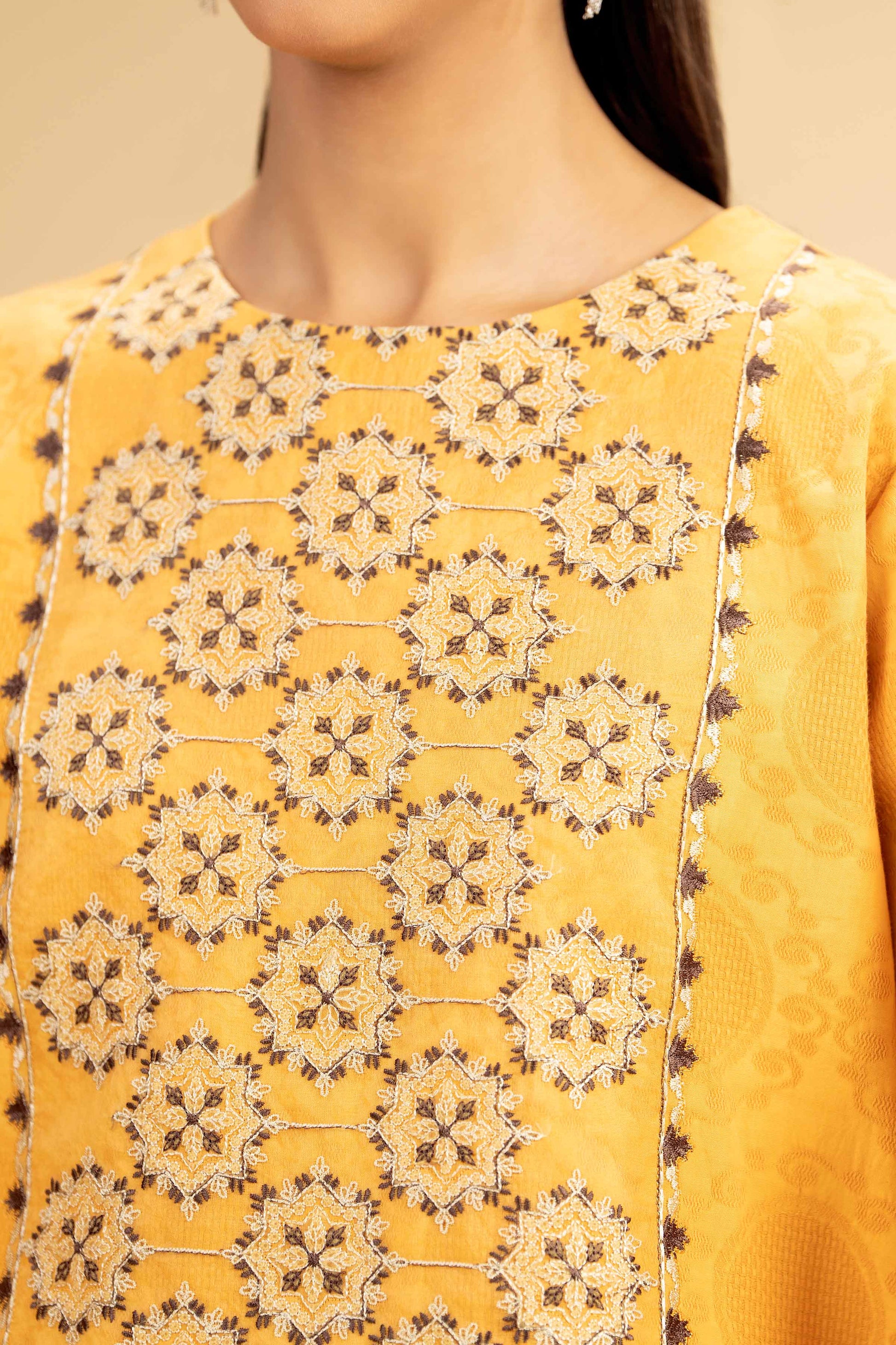 Nishat | Cross Season Edit | 42501100 - Official Nishat stockist in UK - Sakeena London