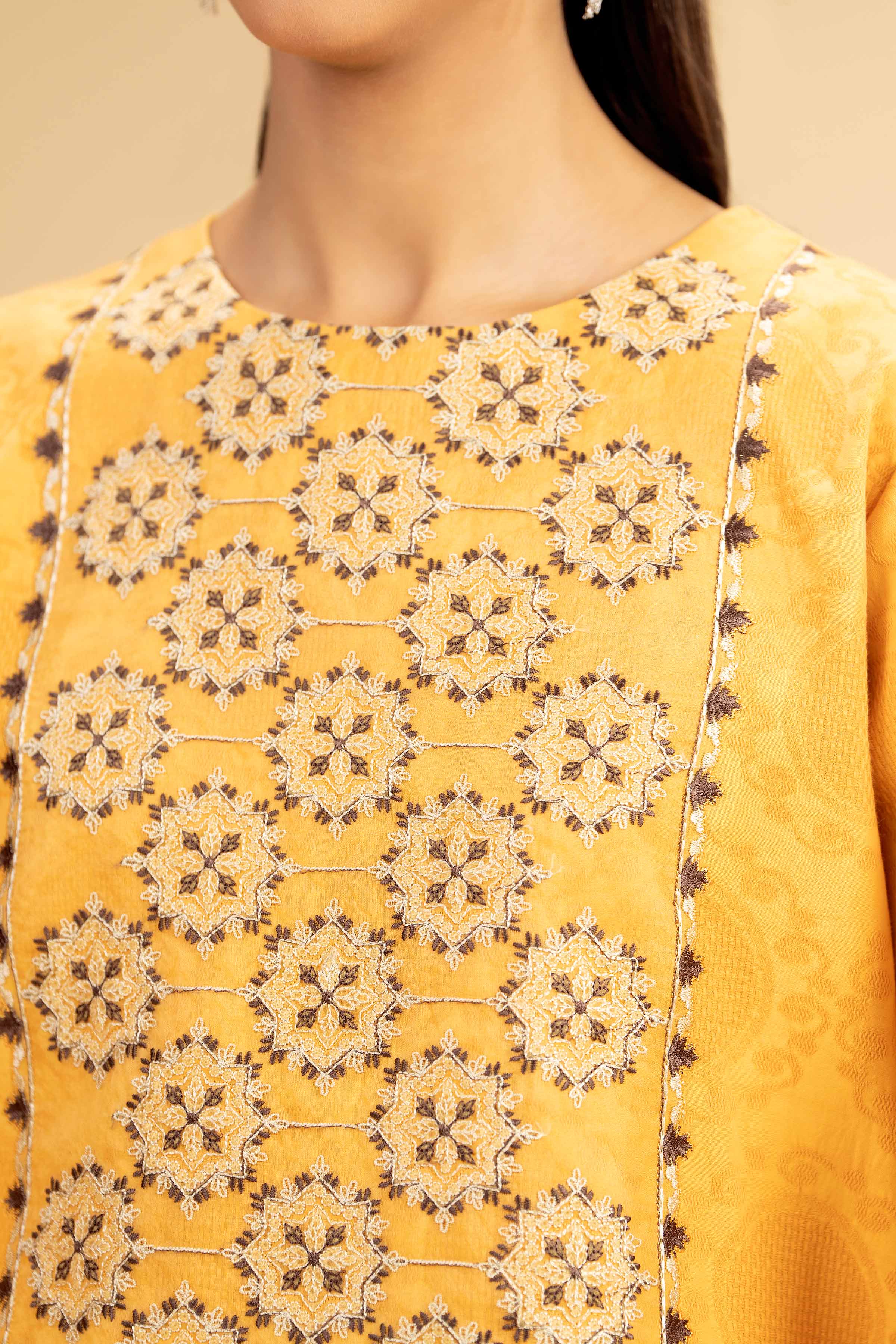 Nishat | Cross Season Edit | 42501100 - Official Nishat stockist in UK - Sakeena London