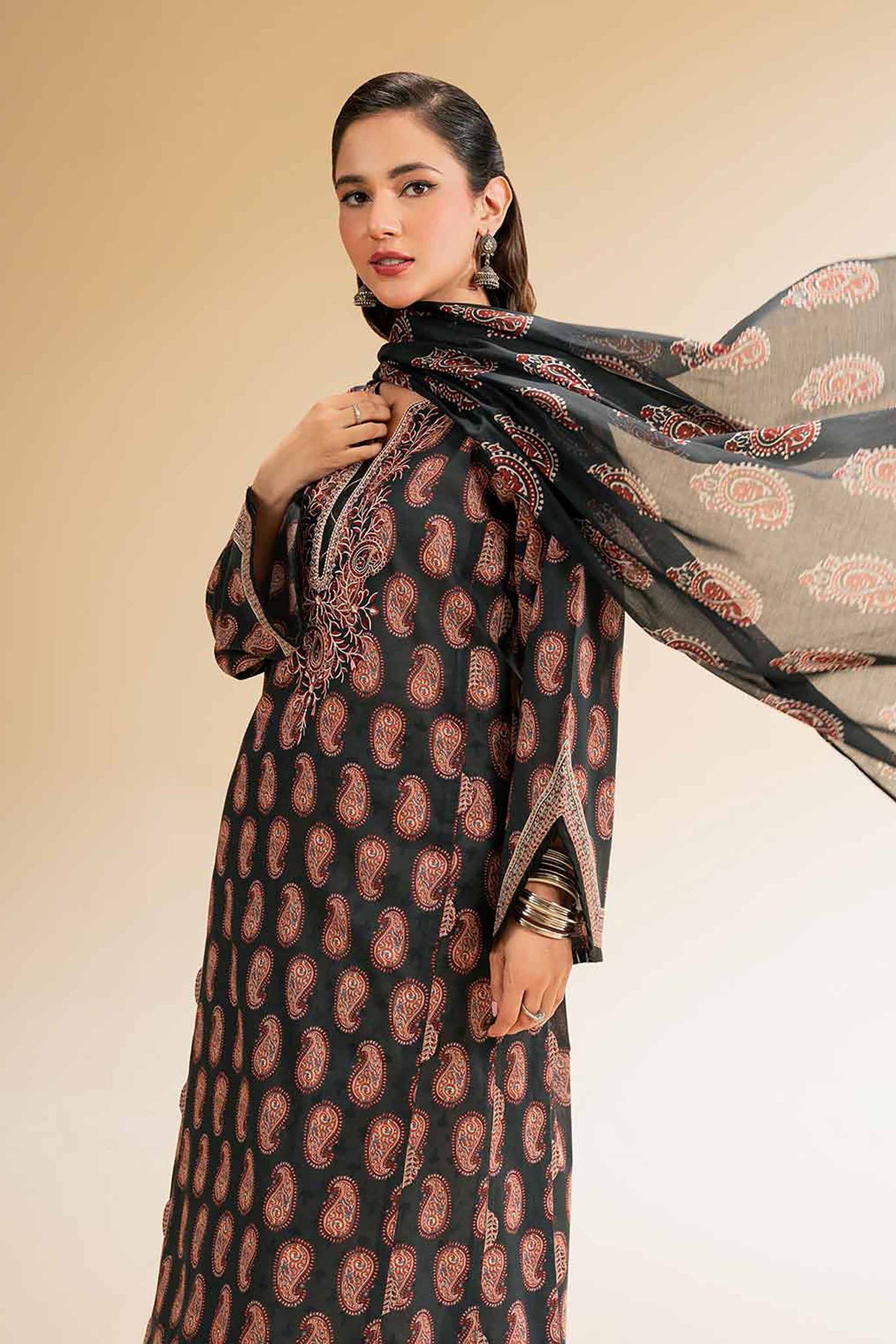 Nishat | Cross Season Edit | 42519175 - Official Nishat stockist in UK - Sakeena London