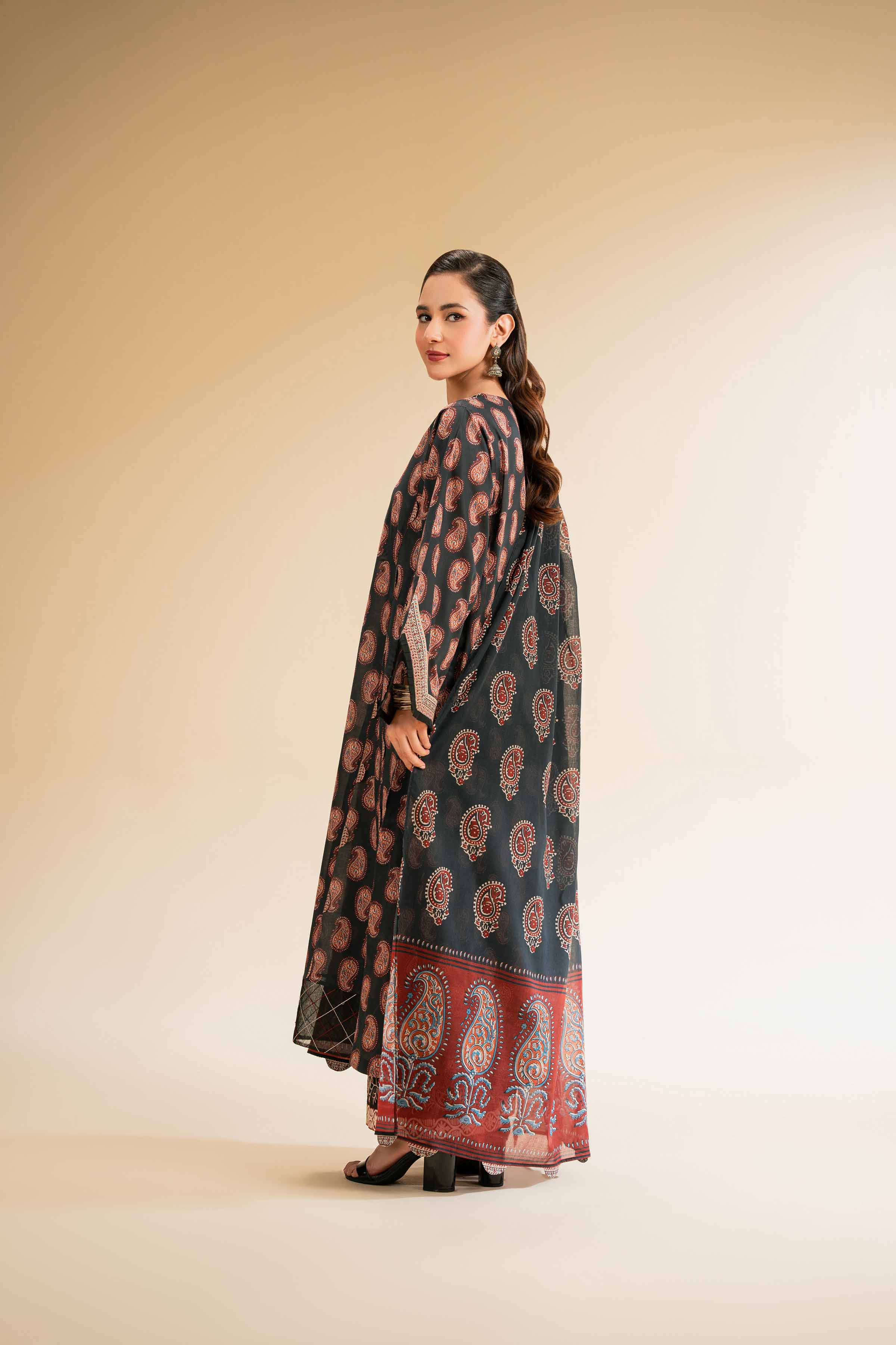 Nishat | Cross Season Edit | 42519175 - Official Nishat stockist in UK - Sakeena London