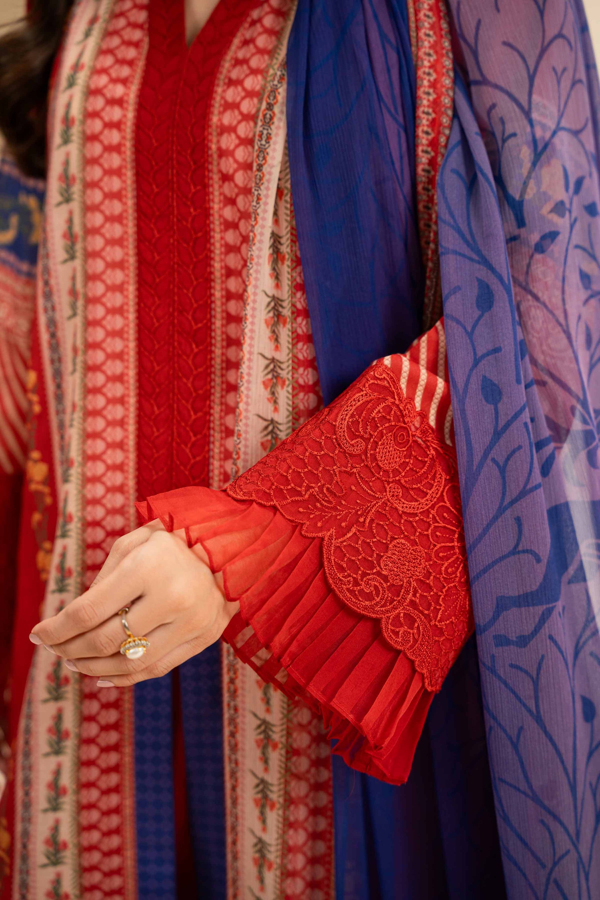 Nishat | Cross Season Edit | 42519396 - Official Nishat stockist in UK - Sakeena London