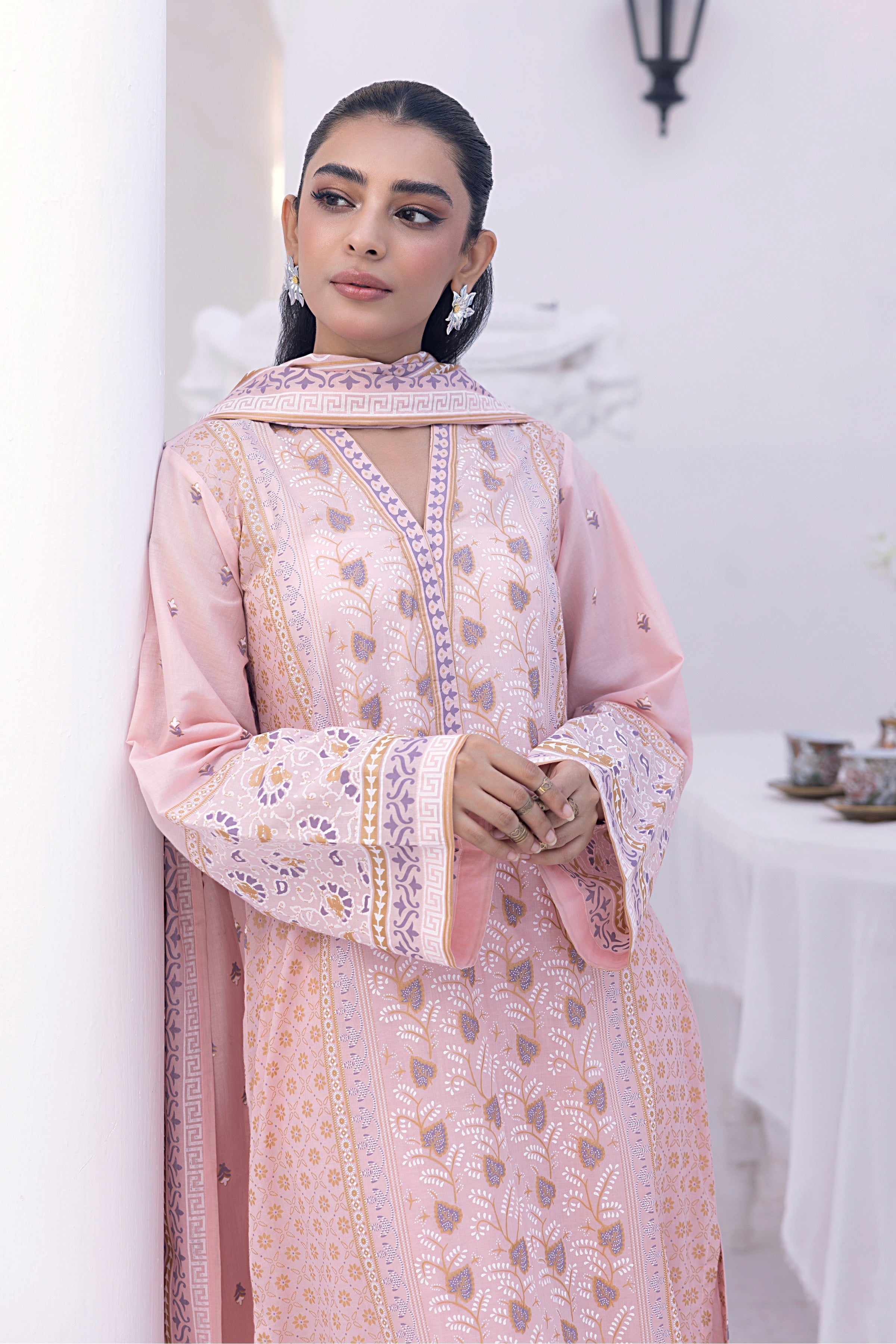 LSM | Winter Marina 24 | 0193 - Official LSM stockist in UK - Sakeena London