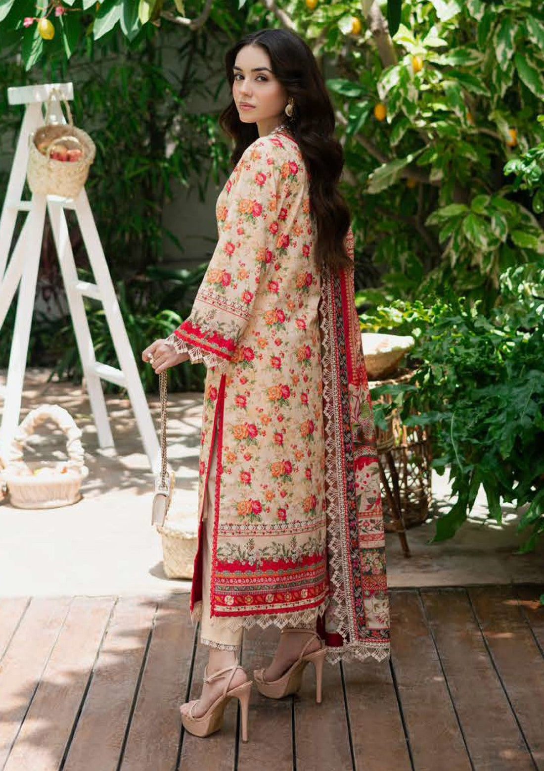 Lawn - Asim Jofa - Essential 25 - Vol-05 - AJUUB-31