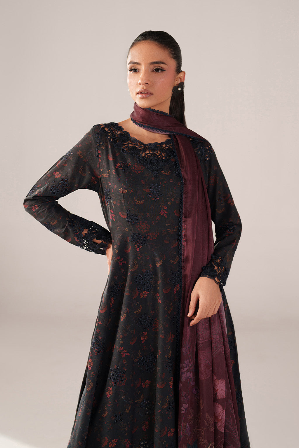 Iznik | Spring/Summer Lawn 26 | SS-09