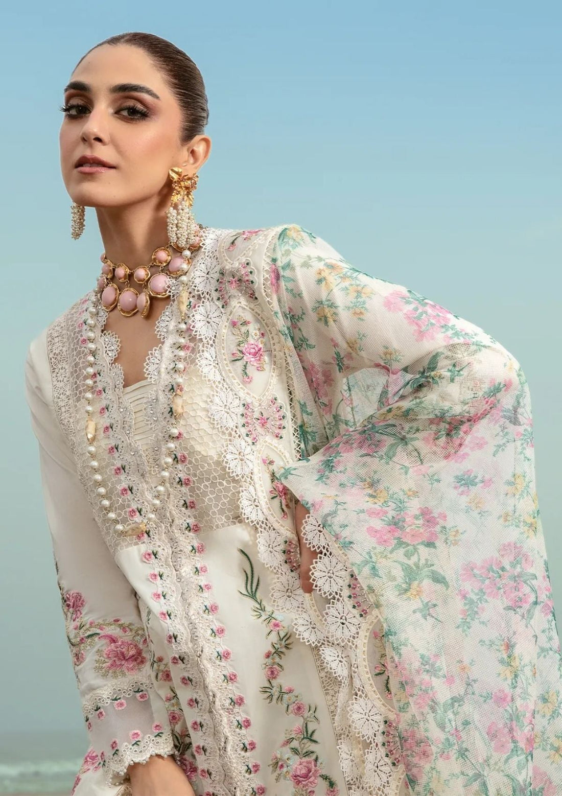 Lawn Collection - Saira Shakira - Crimson - Lawn 24 - D#4B -  Dove's Song - Cloud
