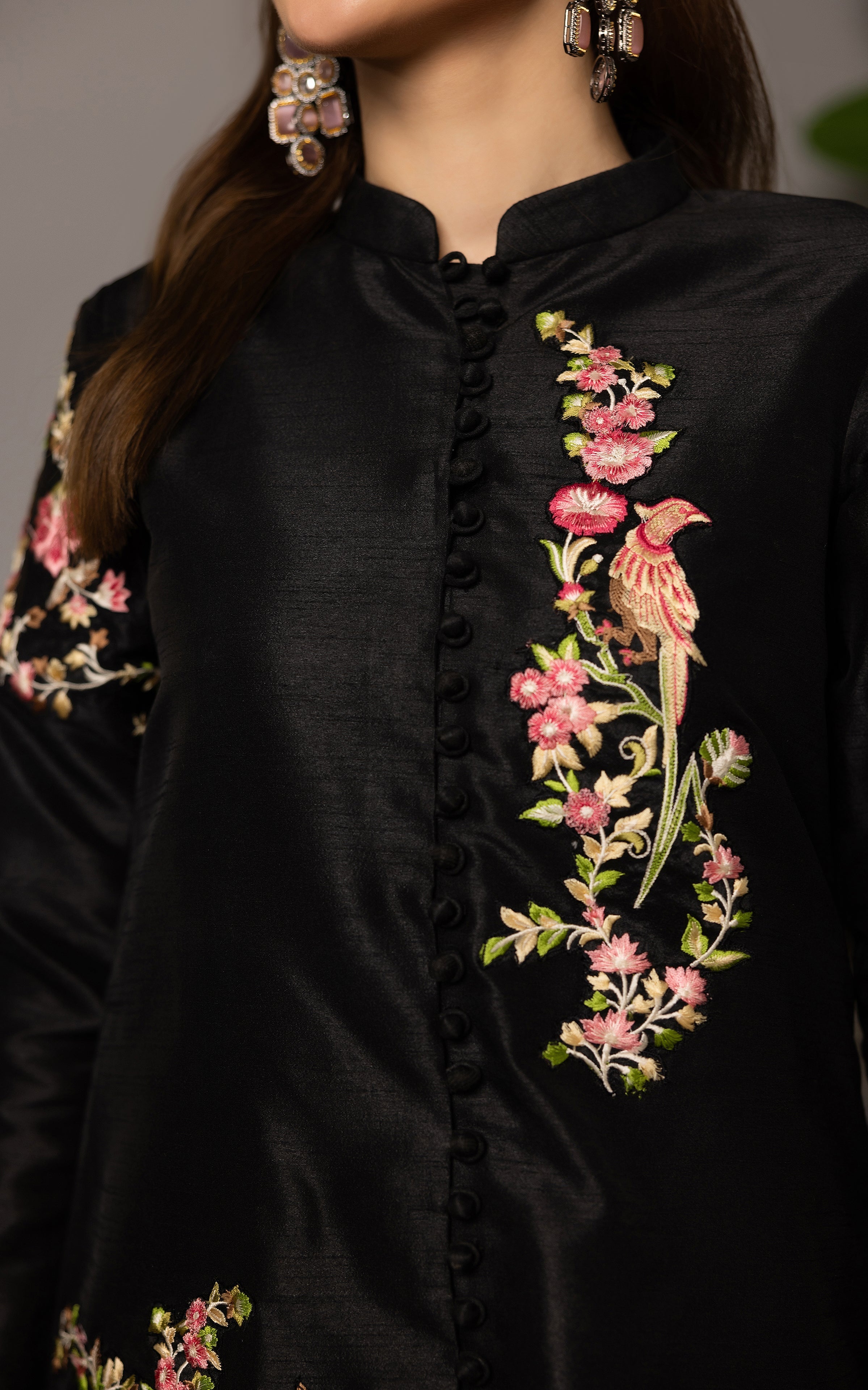 Threads and Motifs | Formal Dresses 24 | 9001 - Official Threads and Motifs stockist in UK - Sakeena London