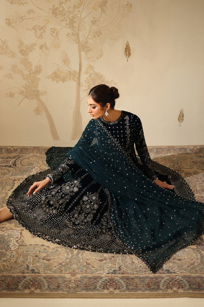 Baroque | Velvet 25 | UF-4318 - Official Sakeena London stockist in UK - Sakeena London