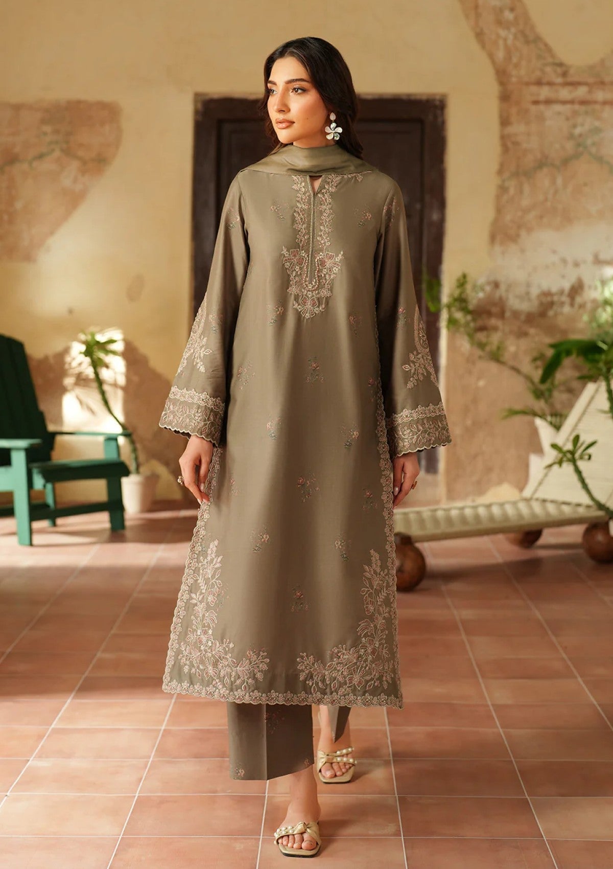 Winter - Iznik - Pre-Fall 25 - IPF#02