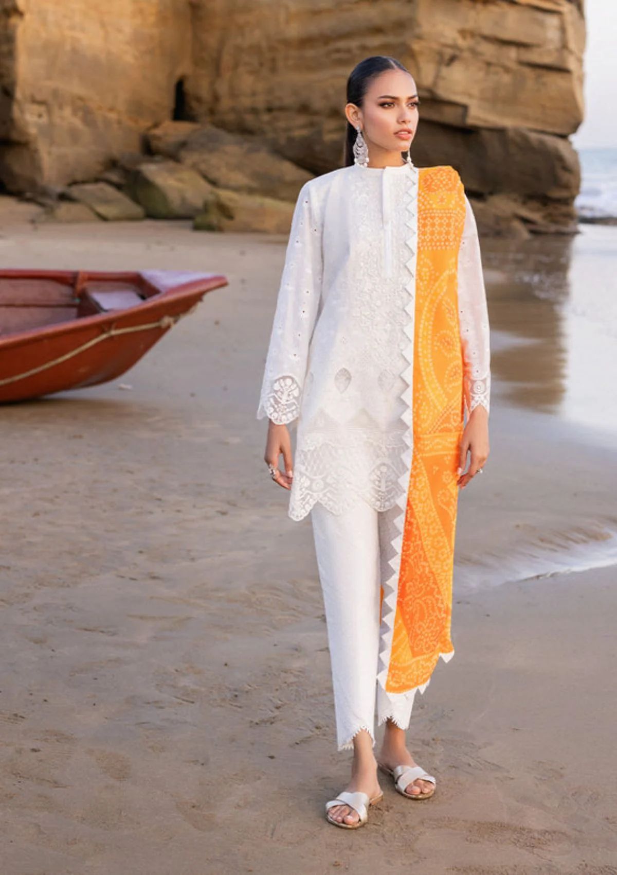 Lawn Collection - Zainab Chottani - Chikankari 24 - ZCC#3B - Chunari