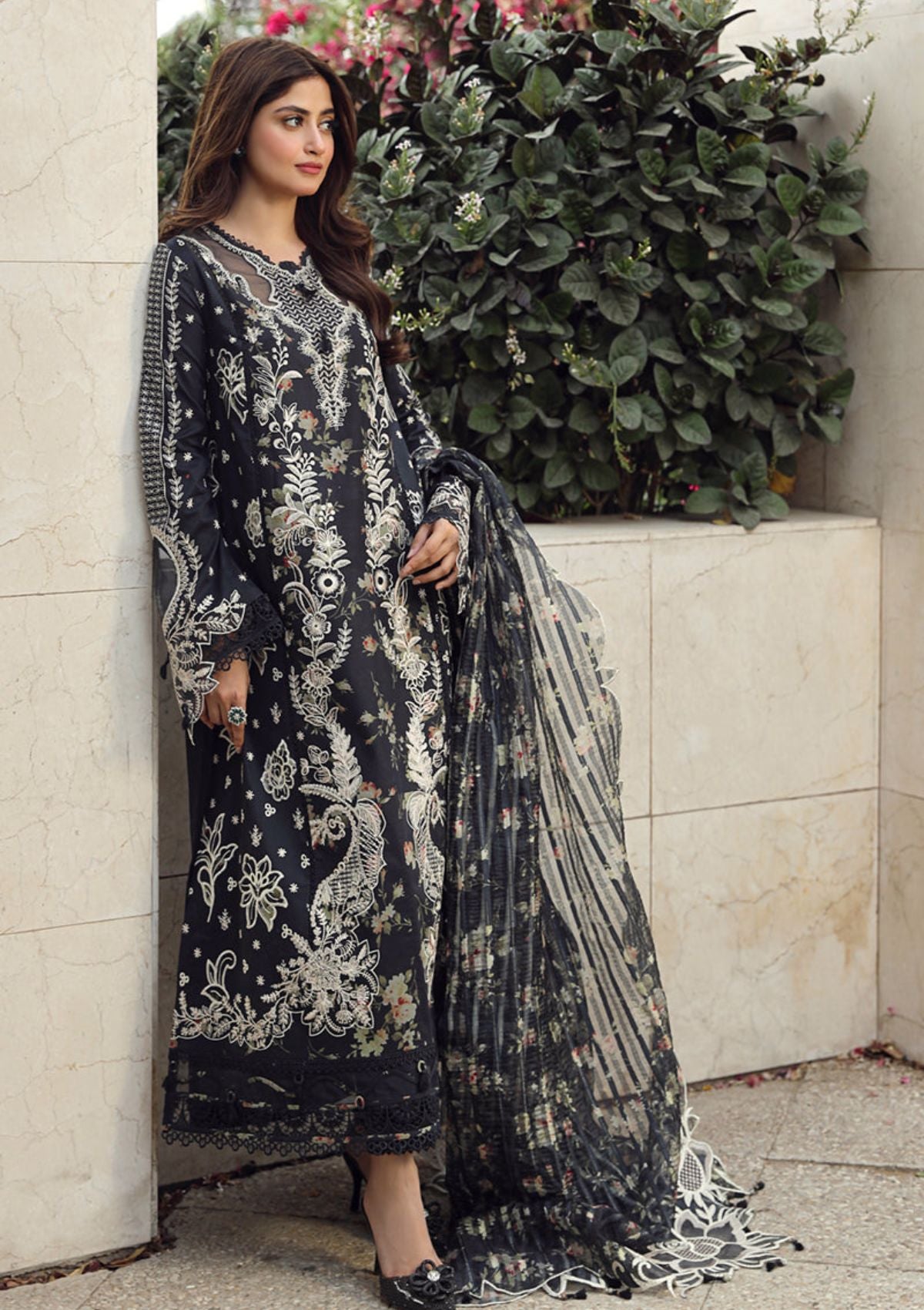 Lawn Collection - Qalamkar - Festive Lawn 24 - PS#07 - HAMNA