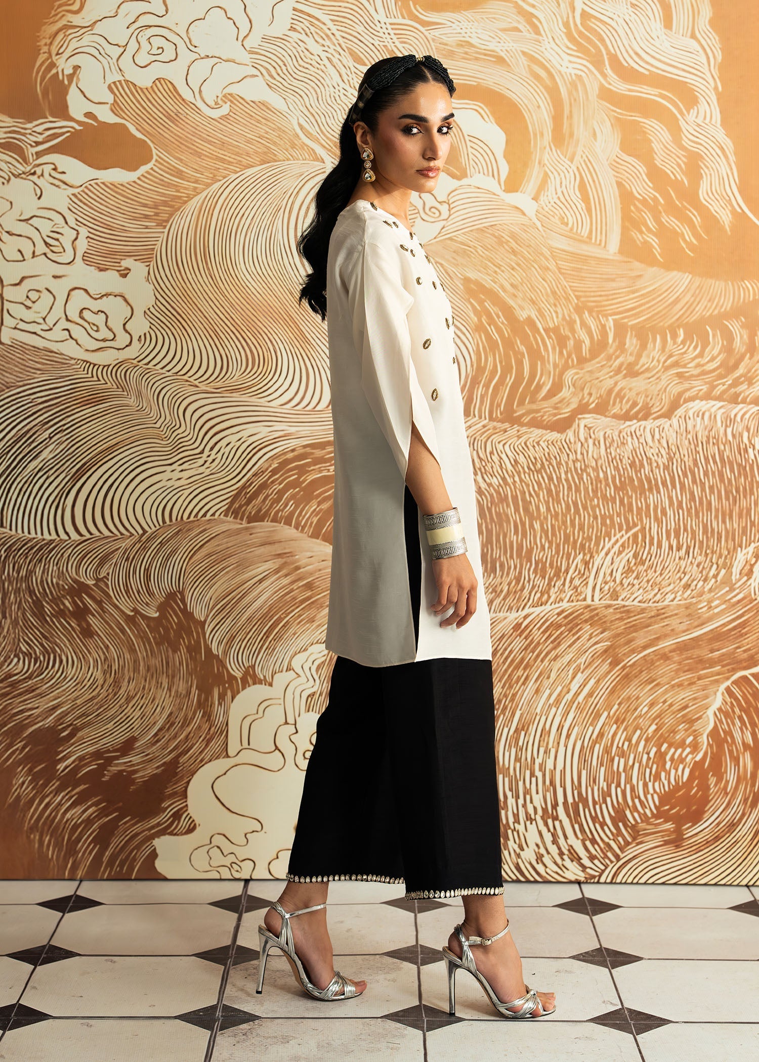Mahgul | Whispers of Silk | Pearl Prism - Official Mahgul stockist in UK - Sakeena London