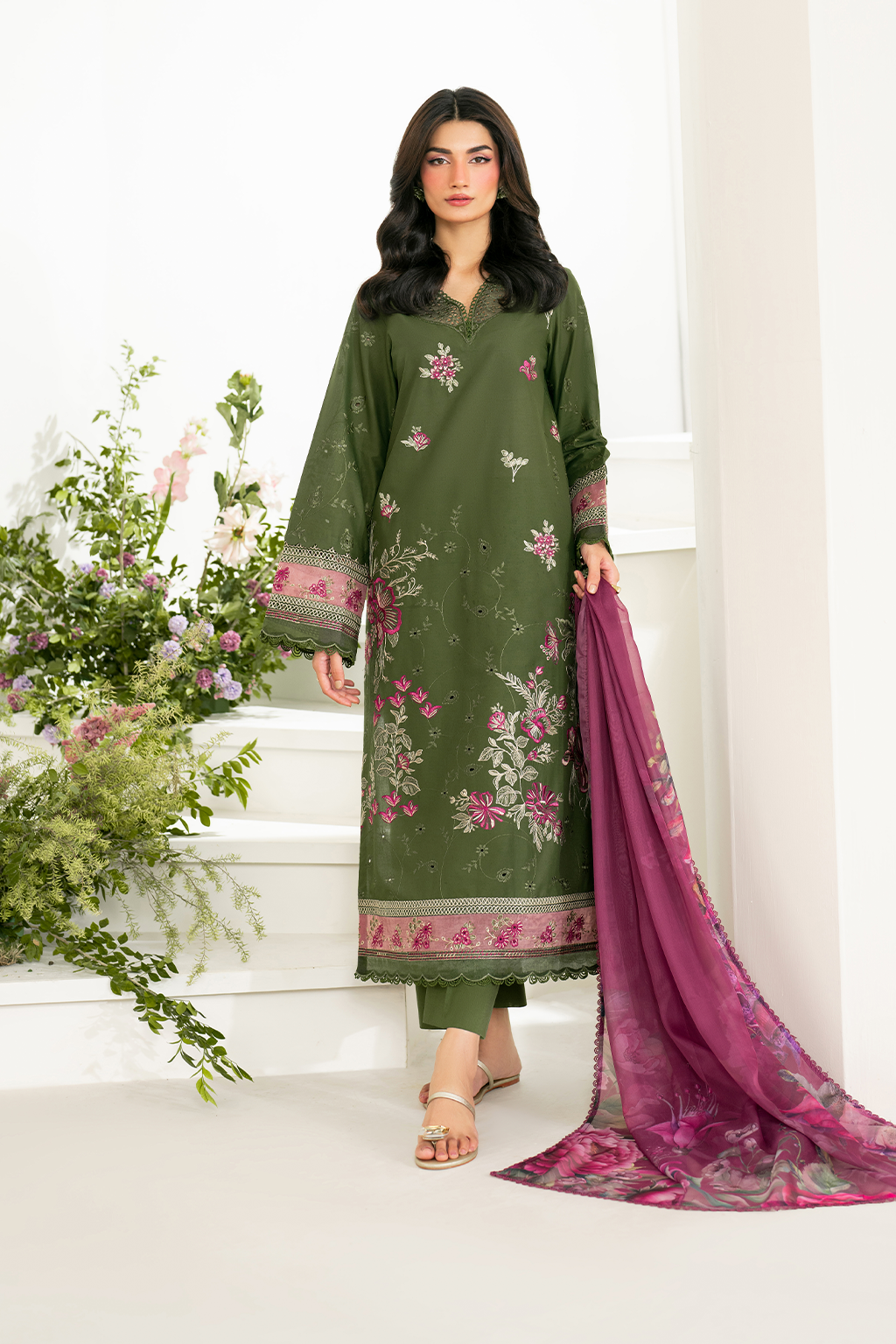 Iznik | Festive Edition | IFE-02 - Official Iznik stockist in UK - Sakeena London