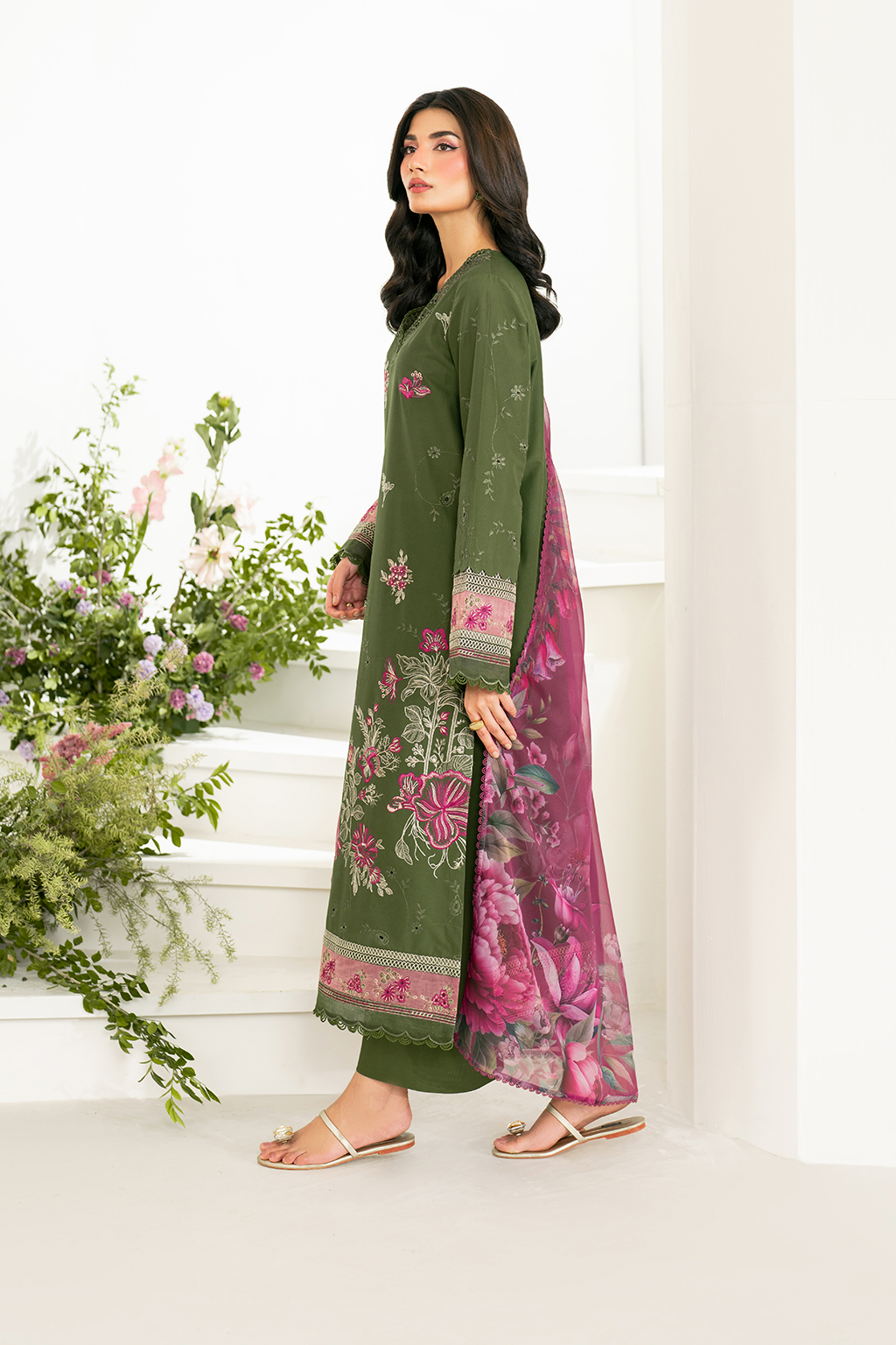Iznik | Festive Edition | IFE-02 - Official Iznik stockist in UK - Sakeena London