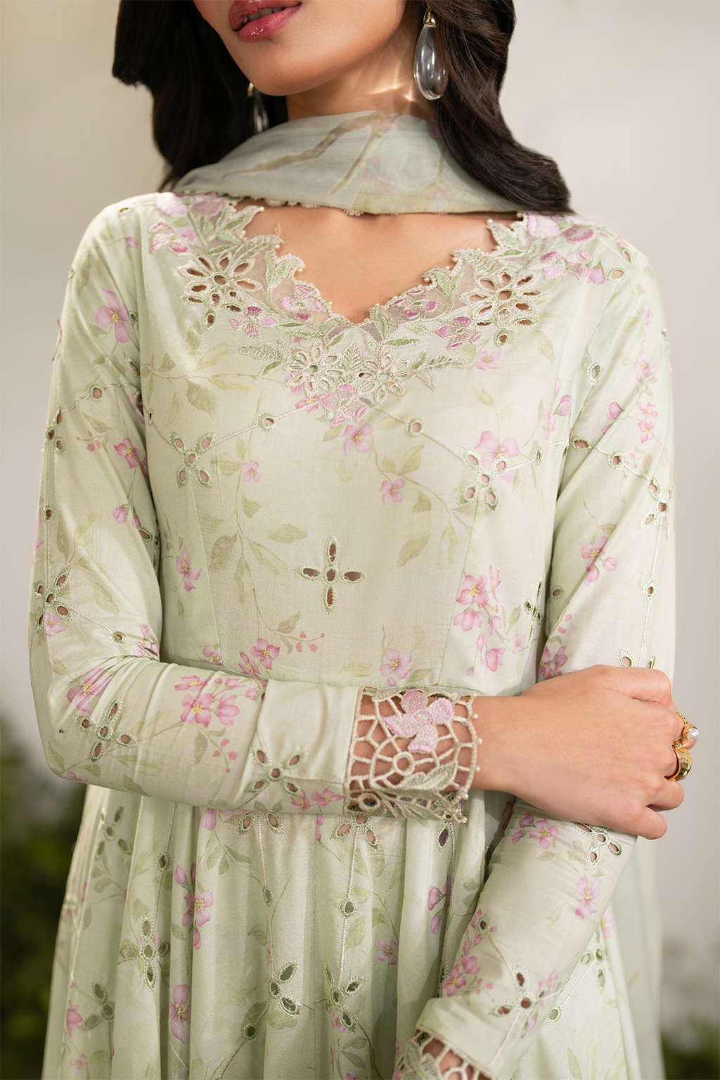 Iznik | Festive Edition | IFE-11 - Official Iznik stockist in UK - Sakeena London