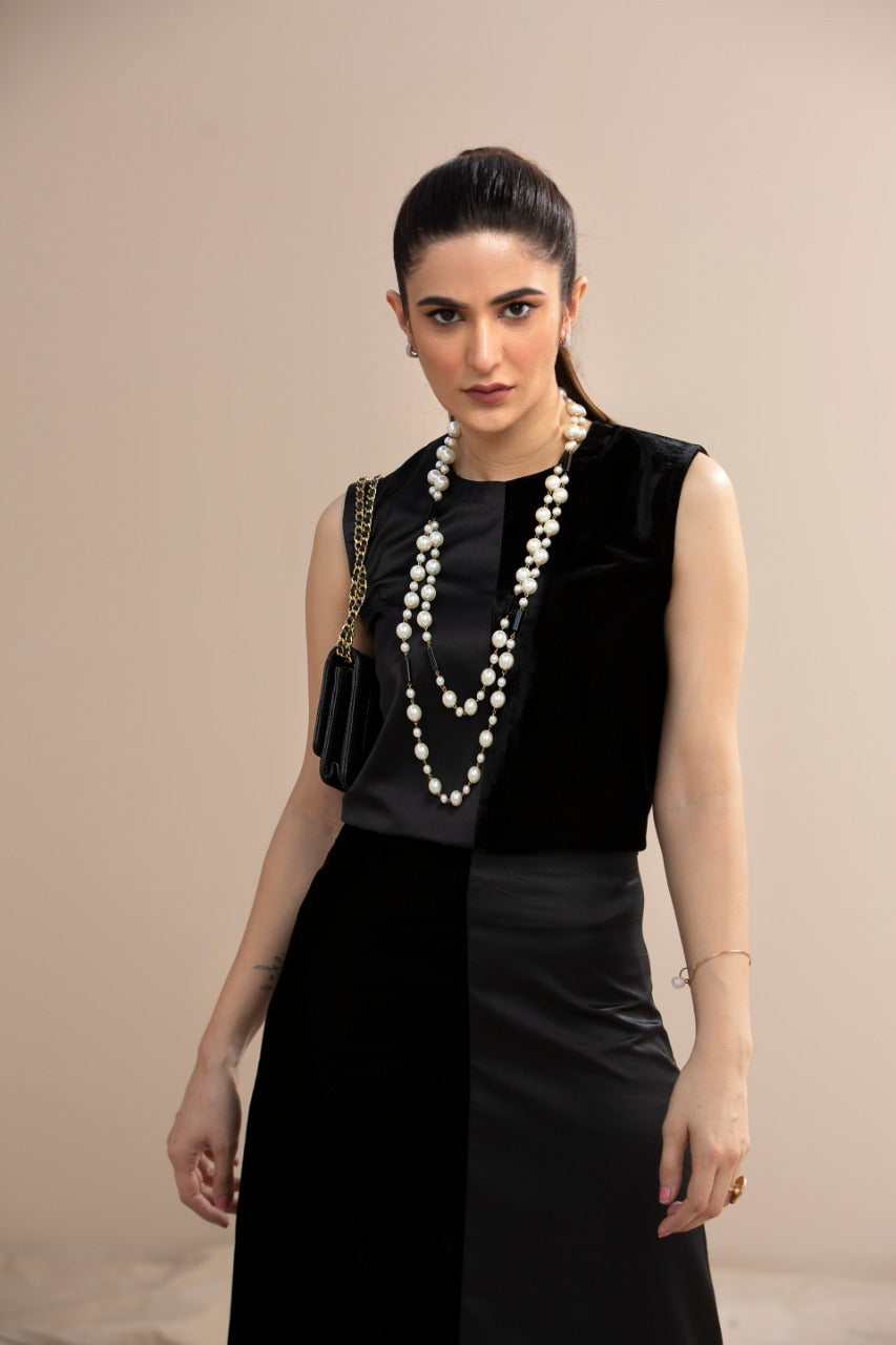 Hana | Mavi Velvets | VLT001 - Official Hana stockist in UK - Sakeena London