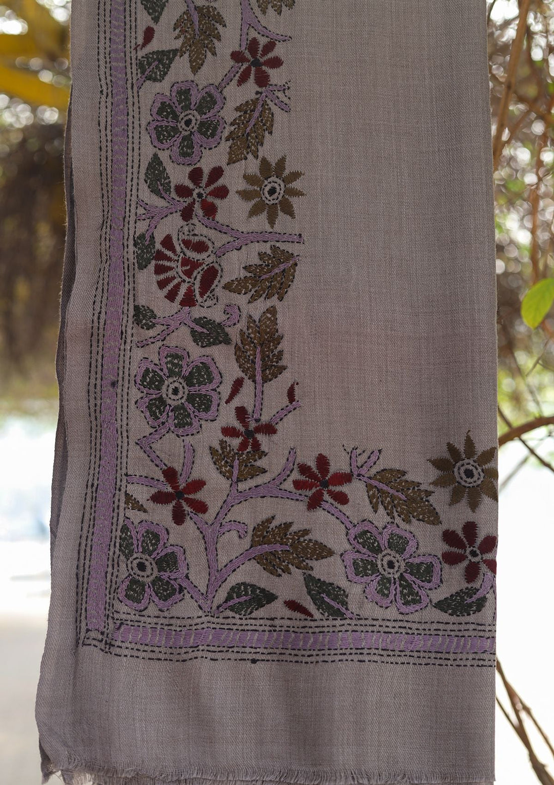 Wool Needle Work Shawl D - 29 - M GREY