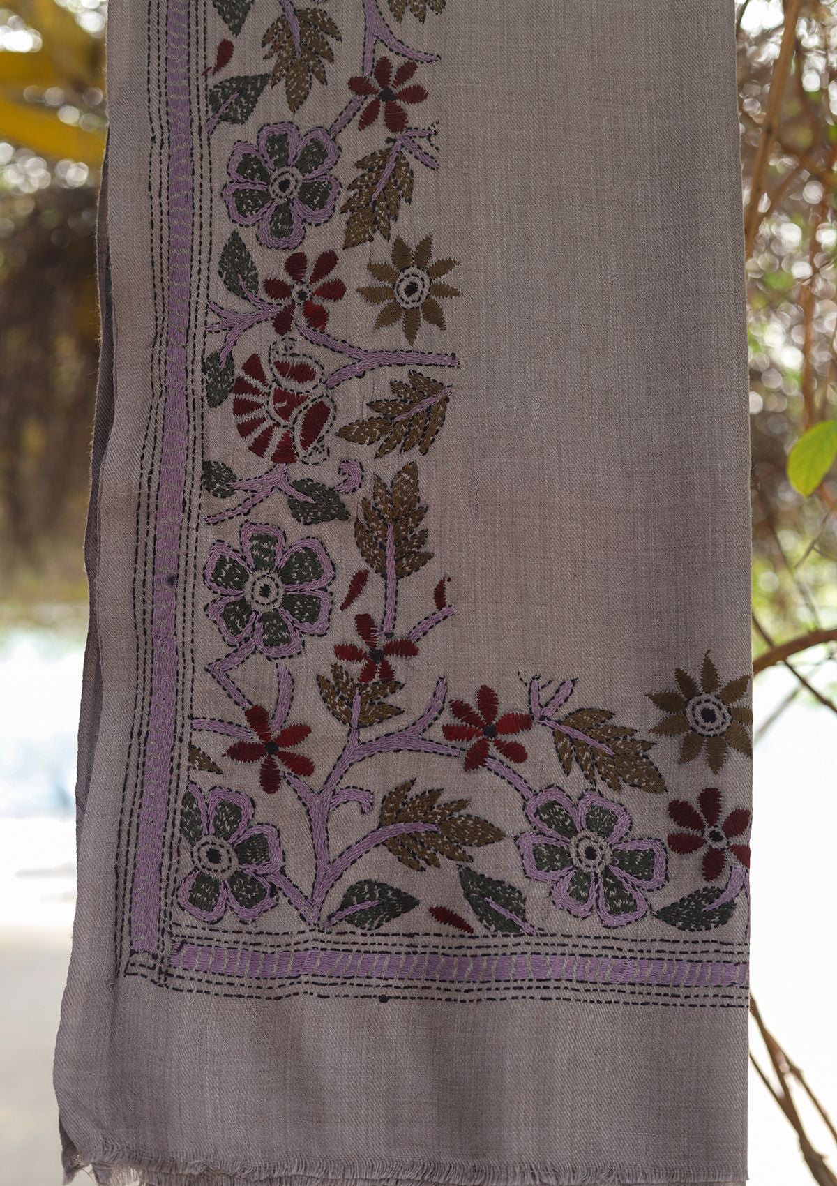 Wool Needle Work Shawl D - 29 - M GREY