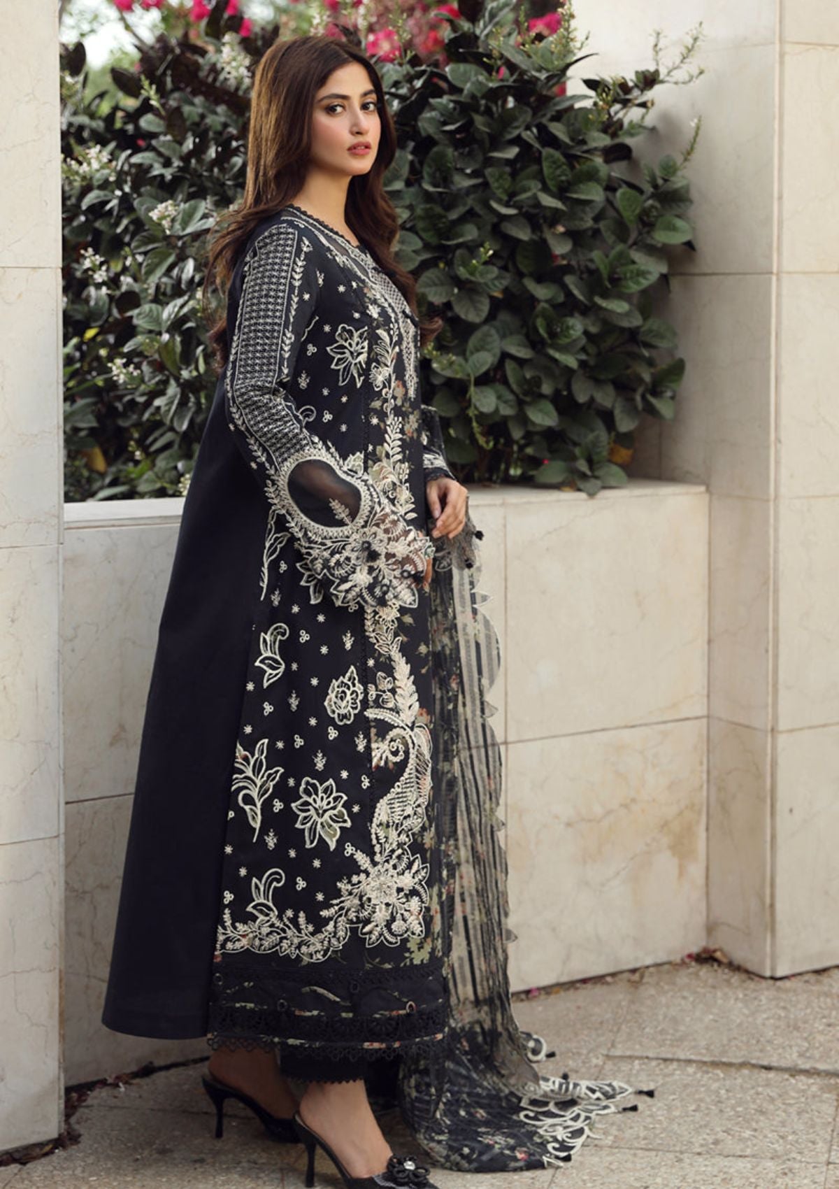 Lawn Collection - Qalamkar - Festive Lawn 24 - PS#07 - HAMNA