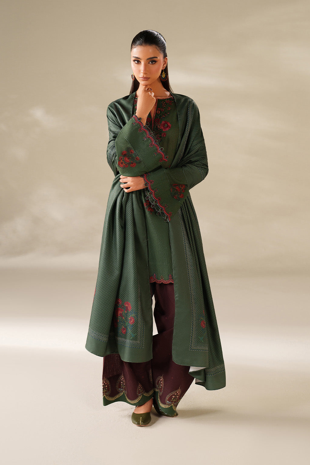 Iznik | Winter Chapter 25 | UE-561 Printed Khaddar - Official Iznik stockist in UK - Sakeena London