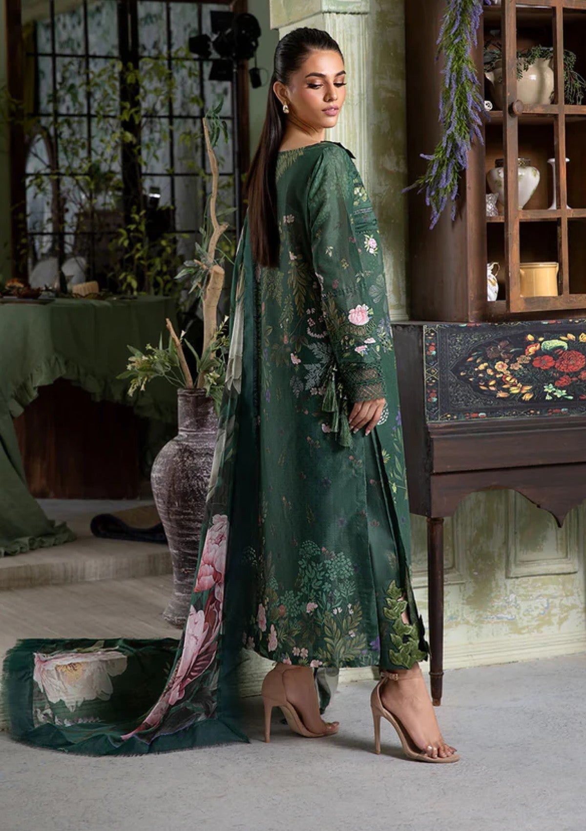 Lawn - Sobia Nazir - Vital Luxury 25 Vol 2 - SV2 #5B
