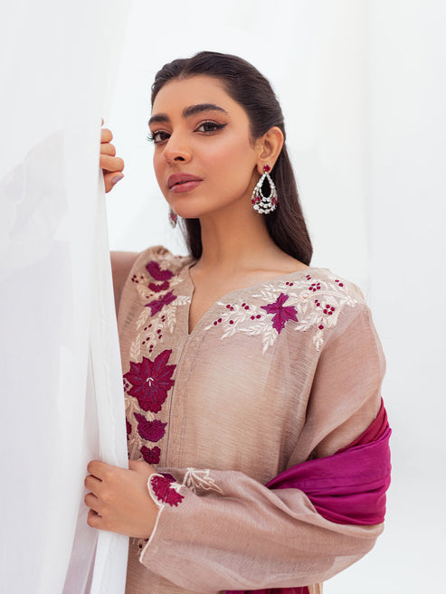 Farah Zubair | Luxury Pret | Nigar - Official Farah Zubair stockist in UK - Sakeena London