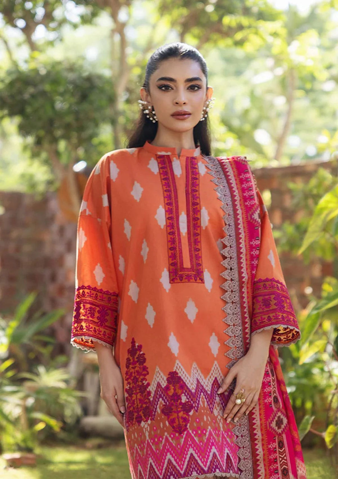 Lawn Collection - Zainab Chottani - Tahra Lawn 24 - ZCT24#8B