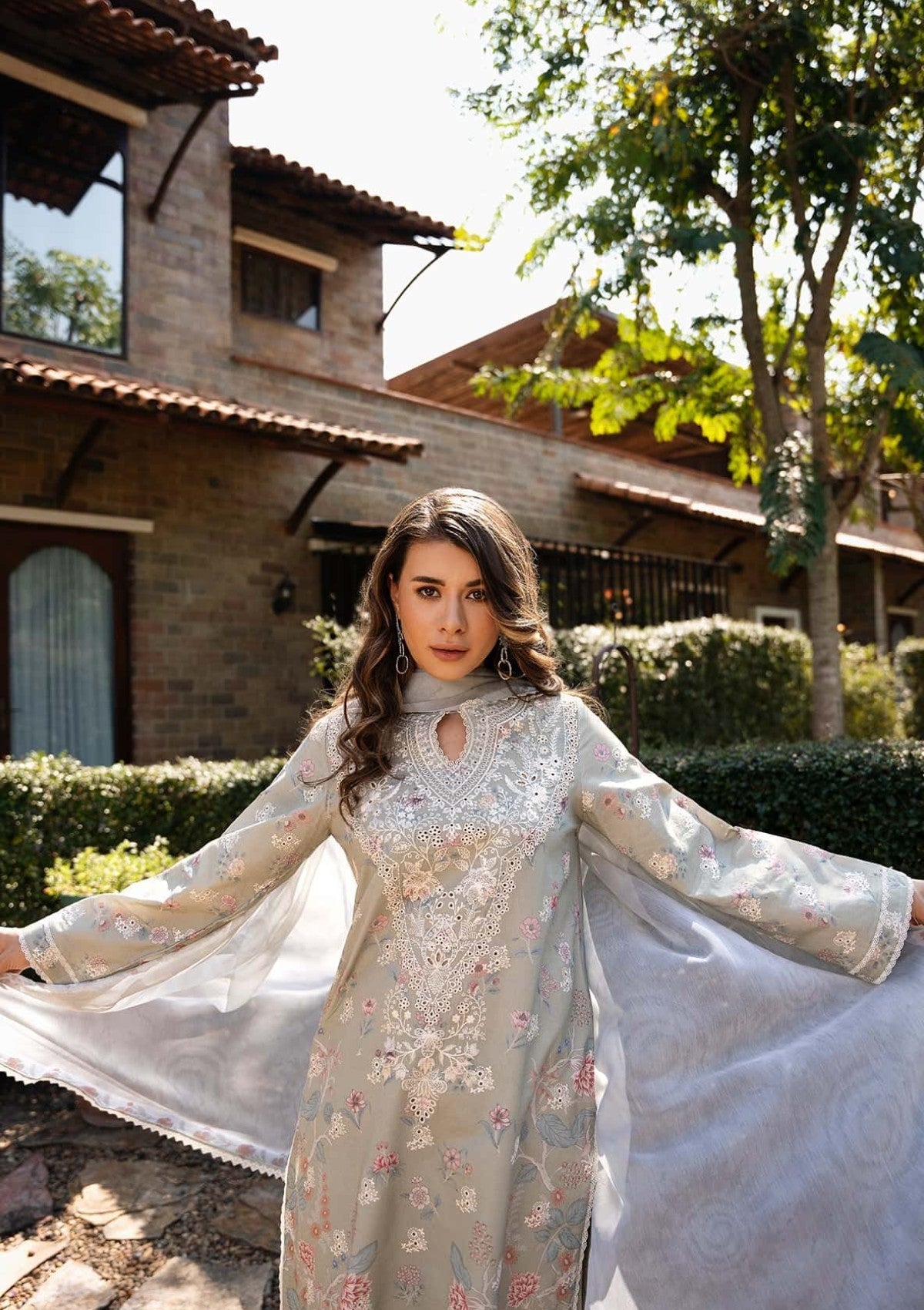 Lawn - Afrozeh - Damask The Holiday - Maelis A