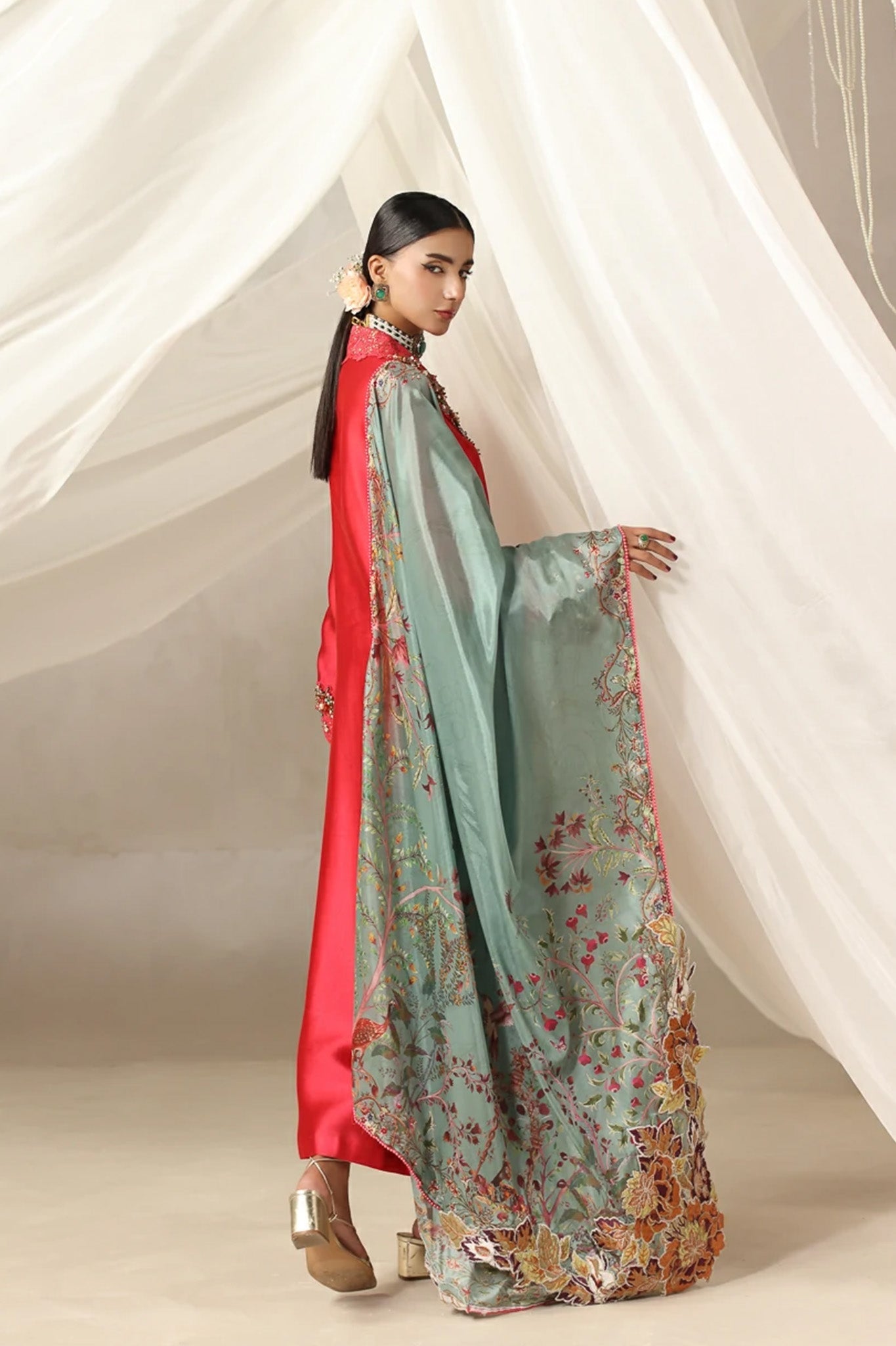 Musferah Saad | Into Twilight | Elara