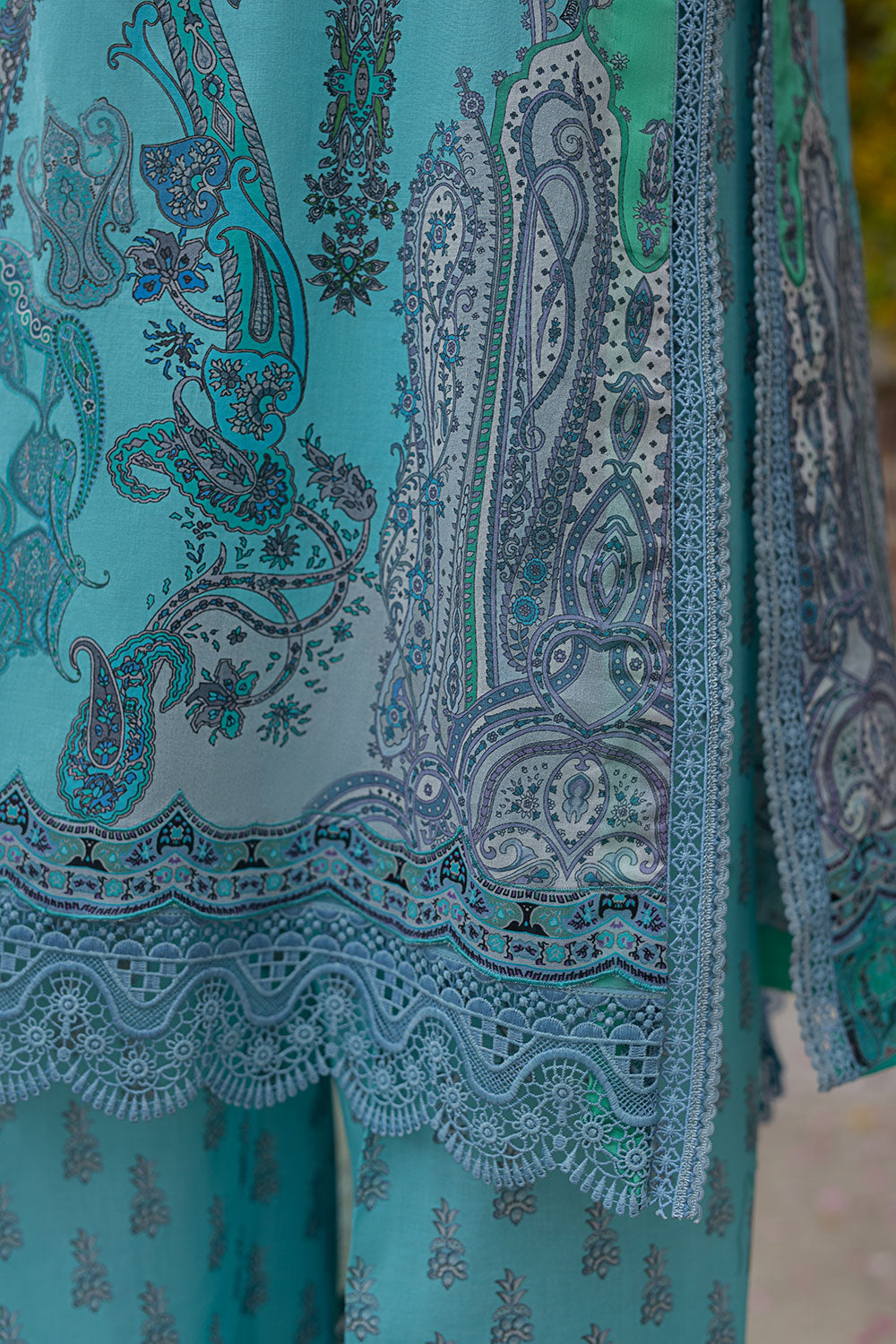 Sobia Nazir | Basics 25 | Design 4B - Official Sobia Nazir stockist in UK - Sakeena London