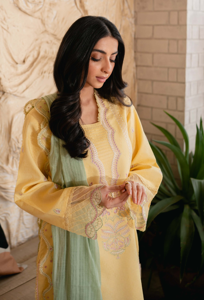 Humdum | Mirha Lawn 25 | Mirha - D09 - Official Humdum stockist in UK - Sakeena London
