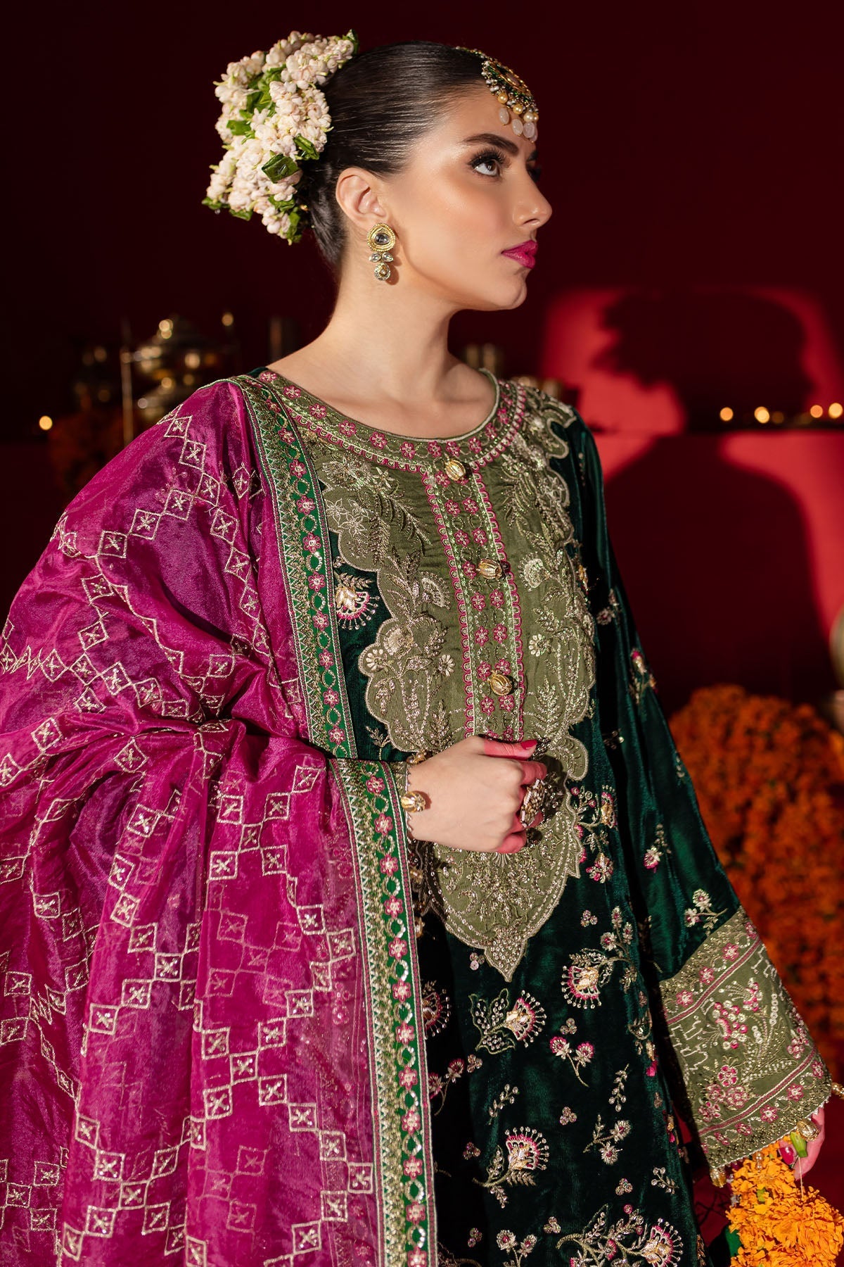 Nureh | Maya Velvet | NW-88 - Official Nureh stockist in UK - Sakeena London