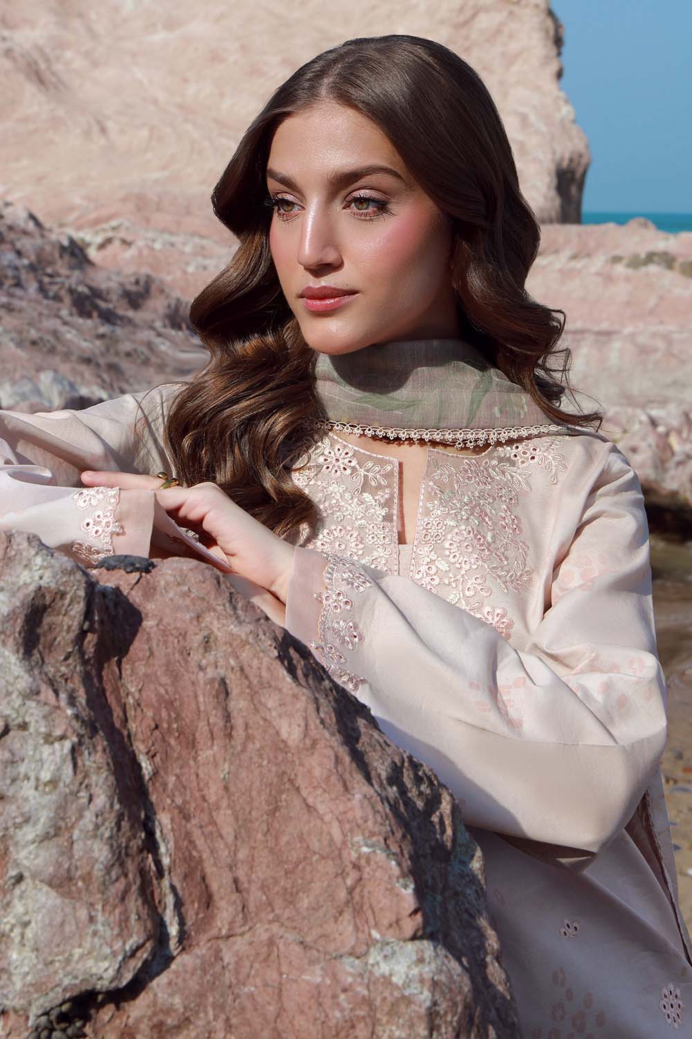 Seran | Afsanah Lawn 25 | RUMI - Official Seran stockist in UK - Sakeena London