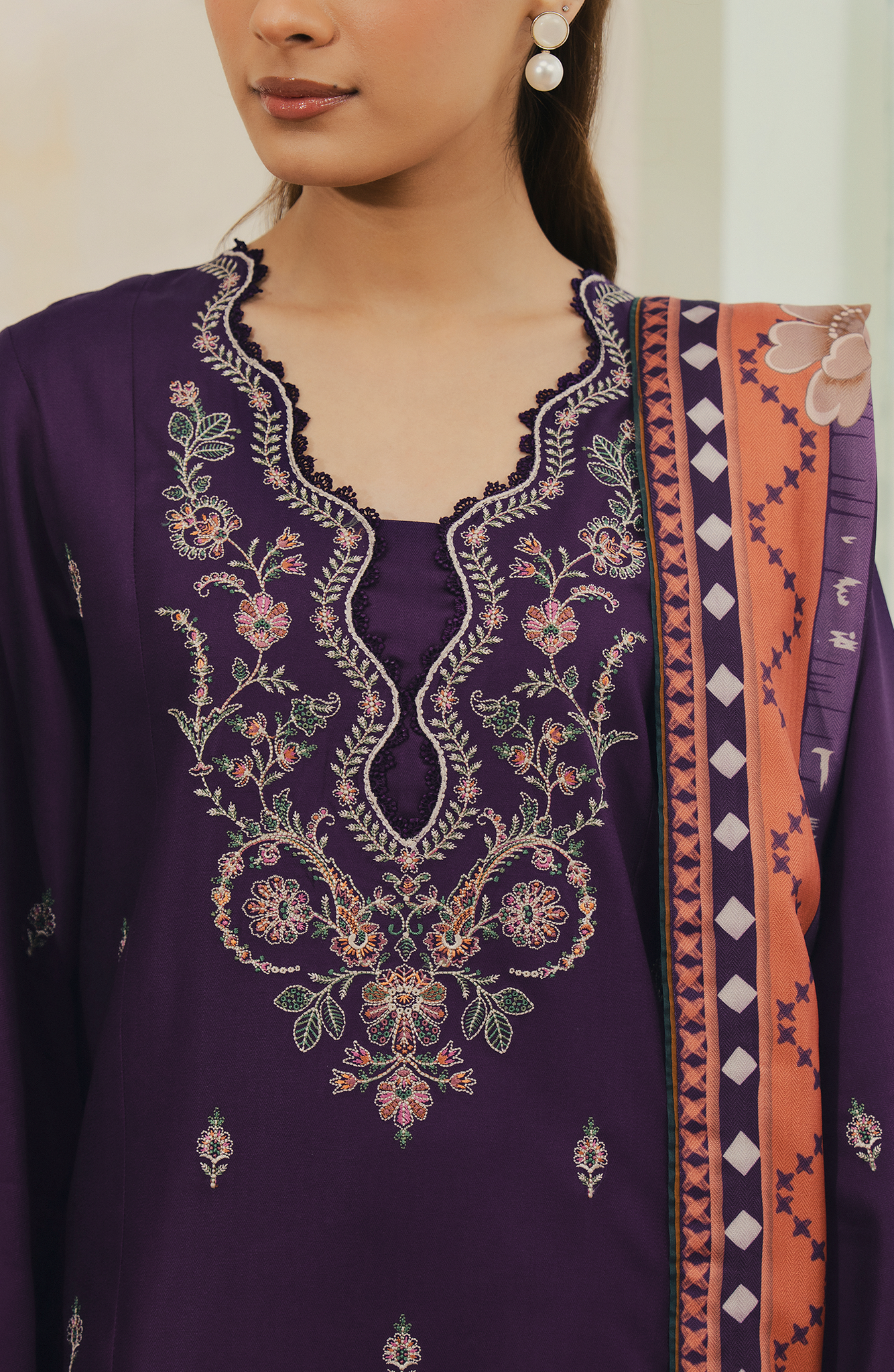 Seran | Winter Embroidered 25 | Aurese - Official Seran stockist in UK - Sakeena London