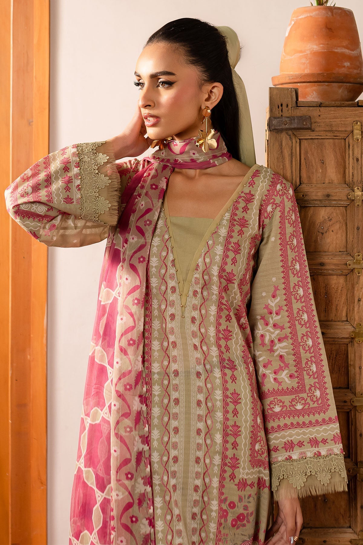 Nureh | Printed lawn 25 | SP-141 - Official Nureh stockist in UK - Sakeena London