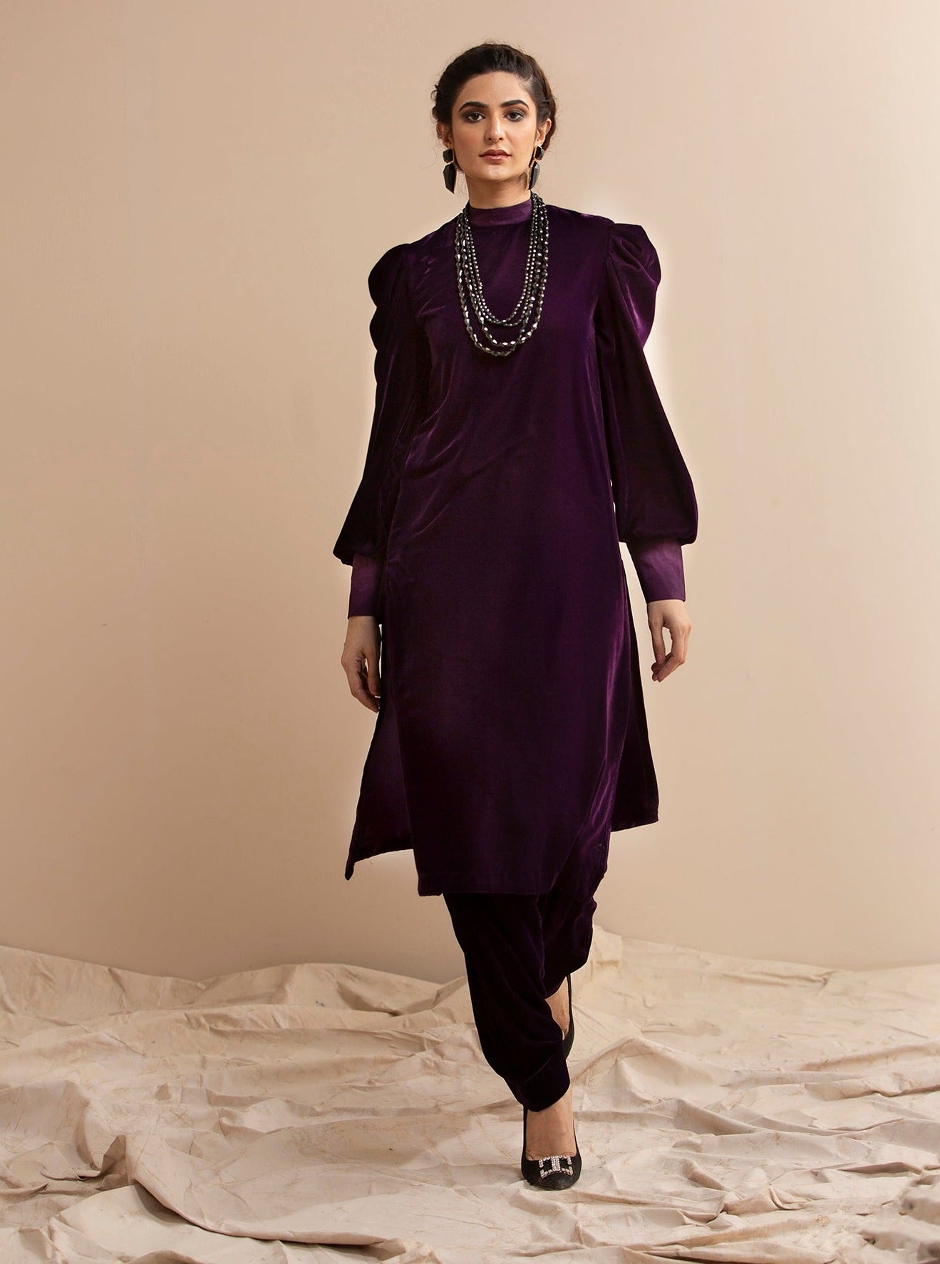 Hana | Mavi Velvets | VLT009 - Official Hana stockist in UK - Sakeena London