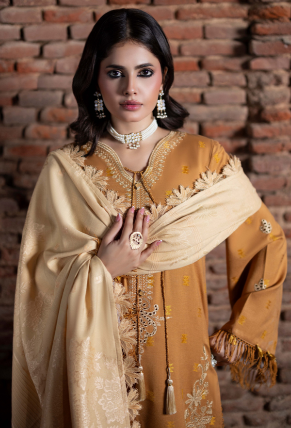 Humdum | Khumar 25 | D04 - Official Humdum stockist in UK - Sakeena London