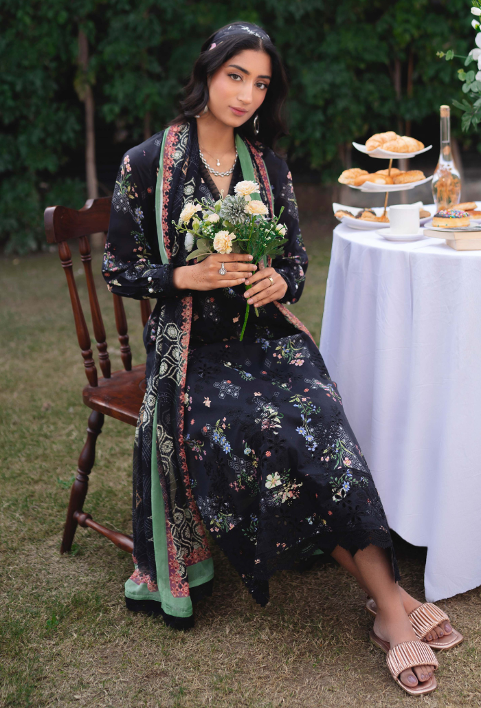 Humdum | Gardenia Lawn 24 | Printkari Lawn - PLG 01 - Official HumDum stockist in UK - Sakeena London