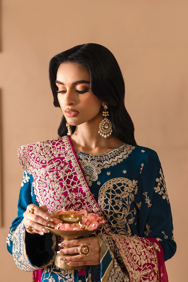 Emaan Adeel | Sheherzadi Formals 25 | KAVYA - Official Emaan Adeel stockist in UK - Sakeena London