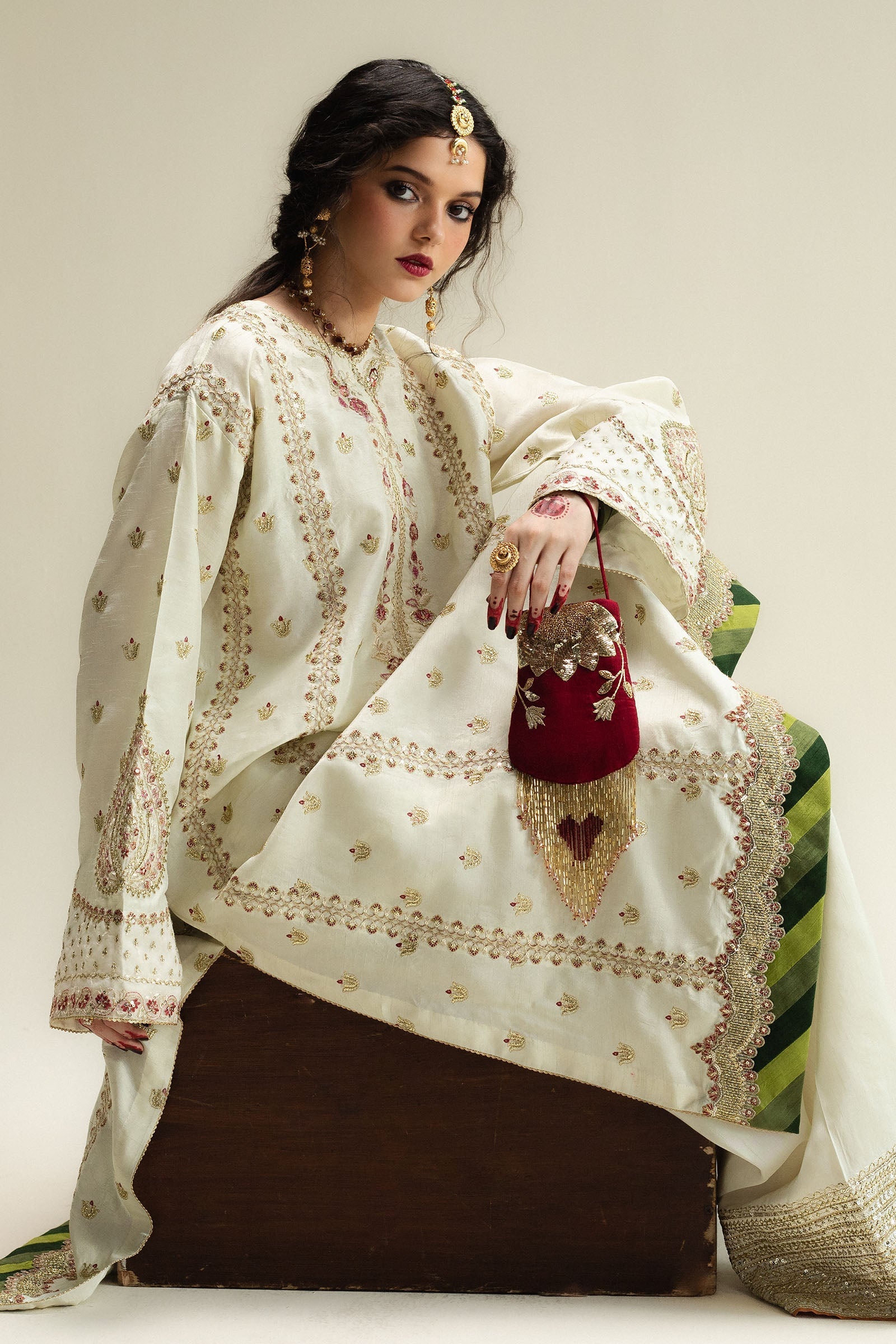 Zara Shahjahan | Wedding Formals 25 |Soz - Official Zara shahjahan stockist in UK - Sakeena London