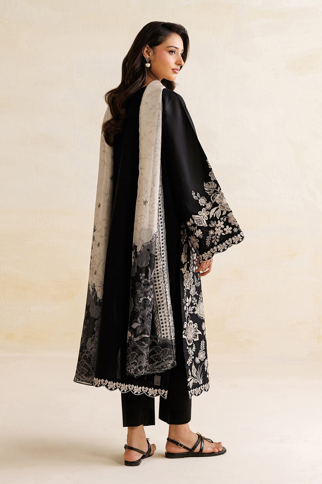 Baroque | Luxury Summer Pret | UF-4471