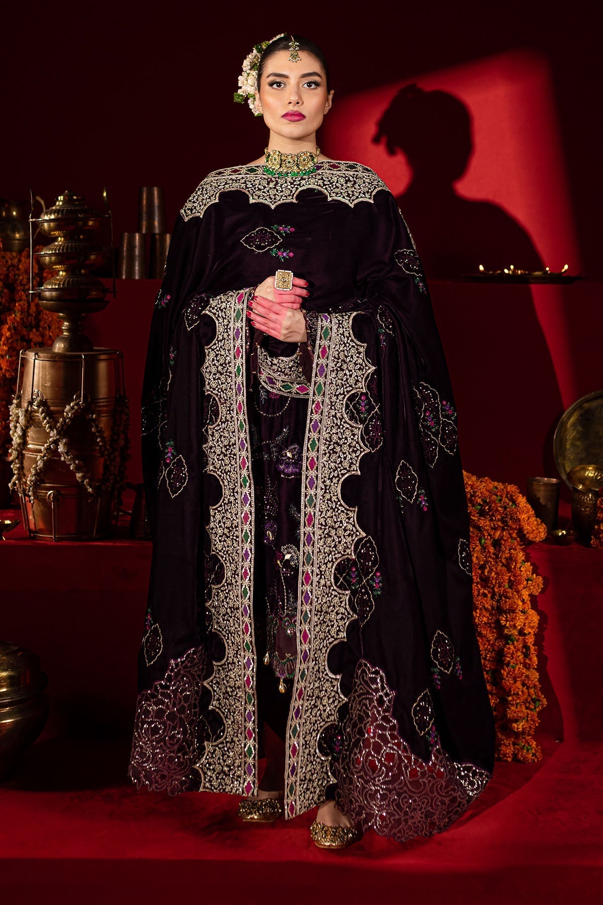 Nureh | Maya Velvet | NW-91 - Official Nureh stockist in UK - Sakeena London