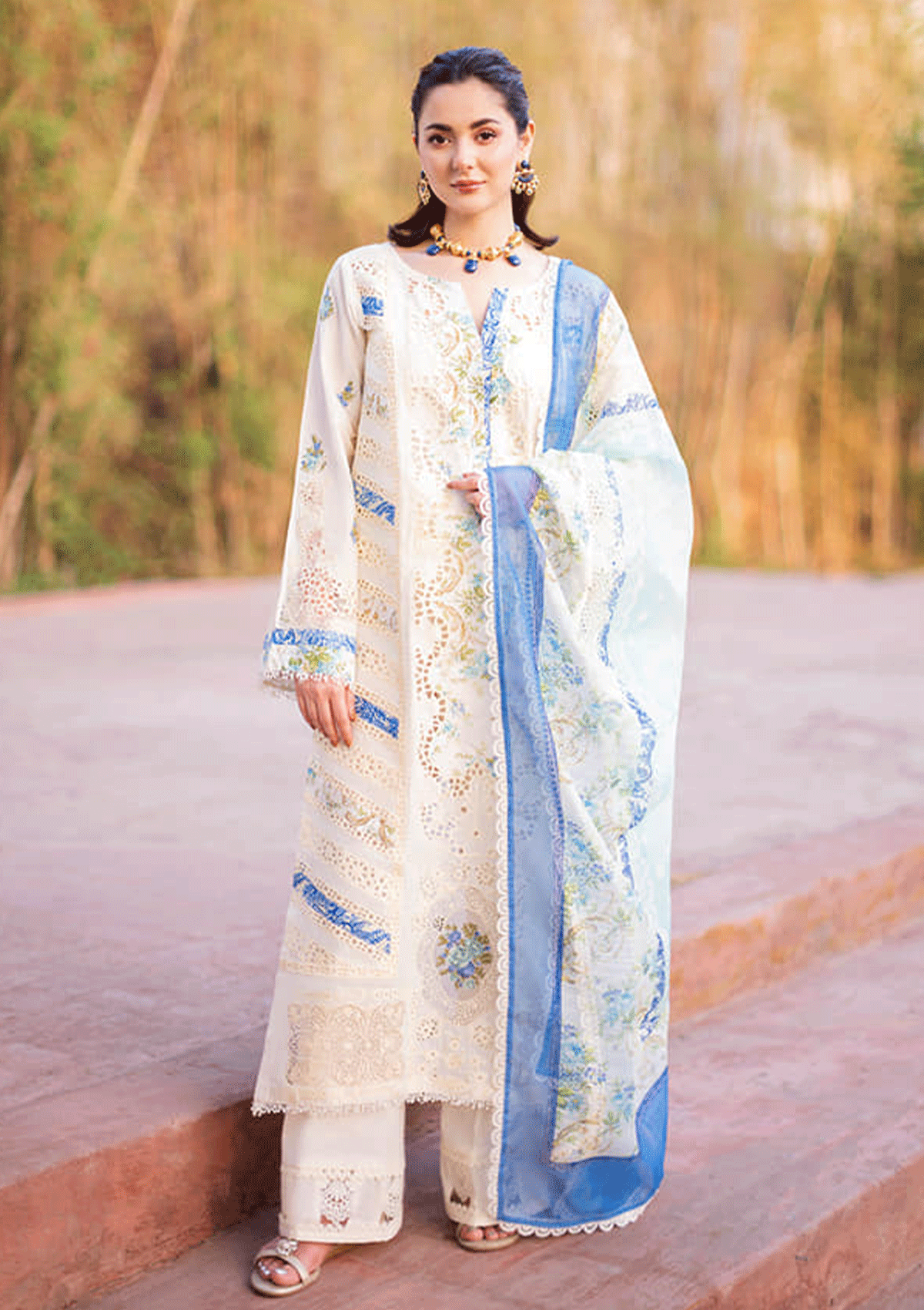 Lawn Collection - Manara - Luxury - ML#8 - Eva