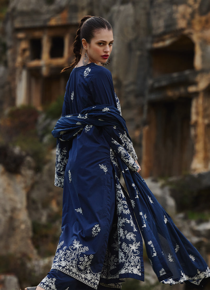 Image | Lawnkari 25 | Yara - Official Image stockist in UK - Sakeena London