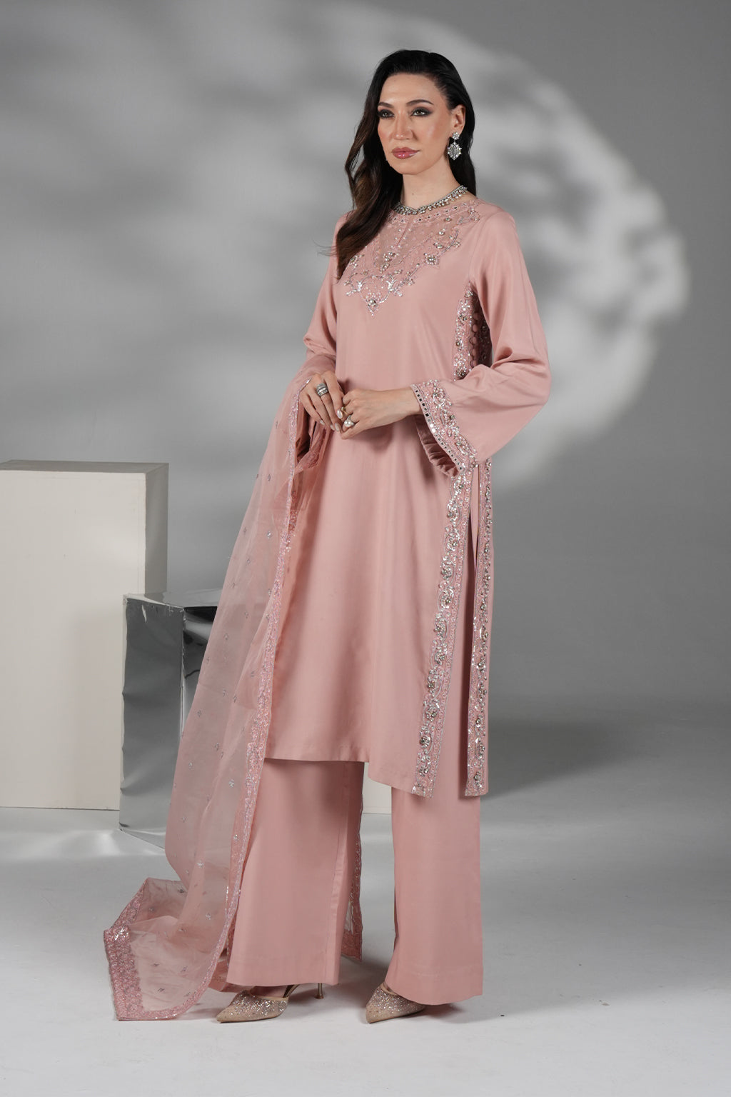 Amave | Oro Luxury Wear | AM-05 - Official Amave stockist in UK - Sakeena London