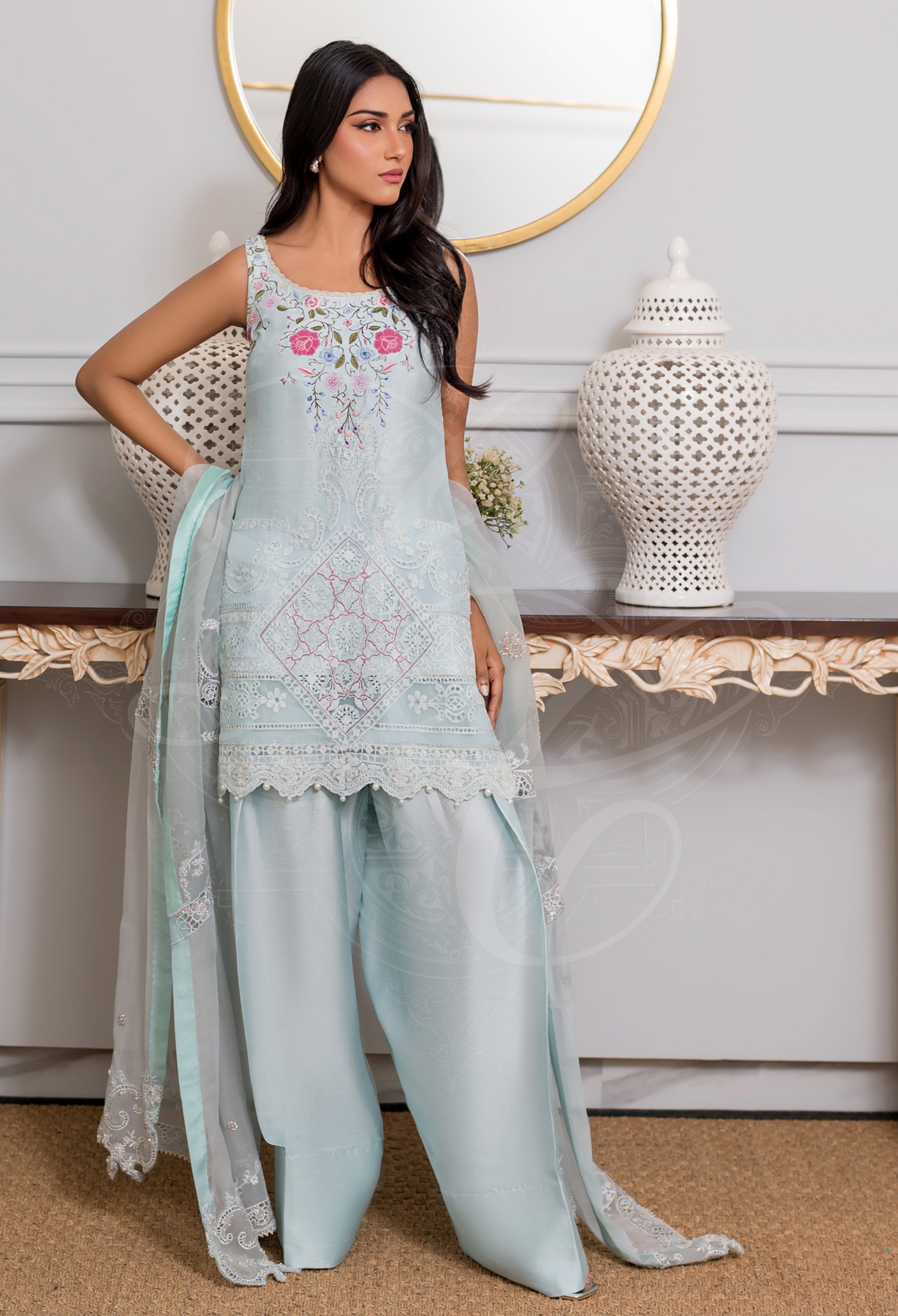 Layla Chatoor | Pret A Porter | LC-40