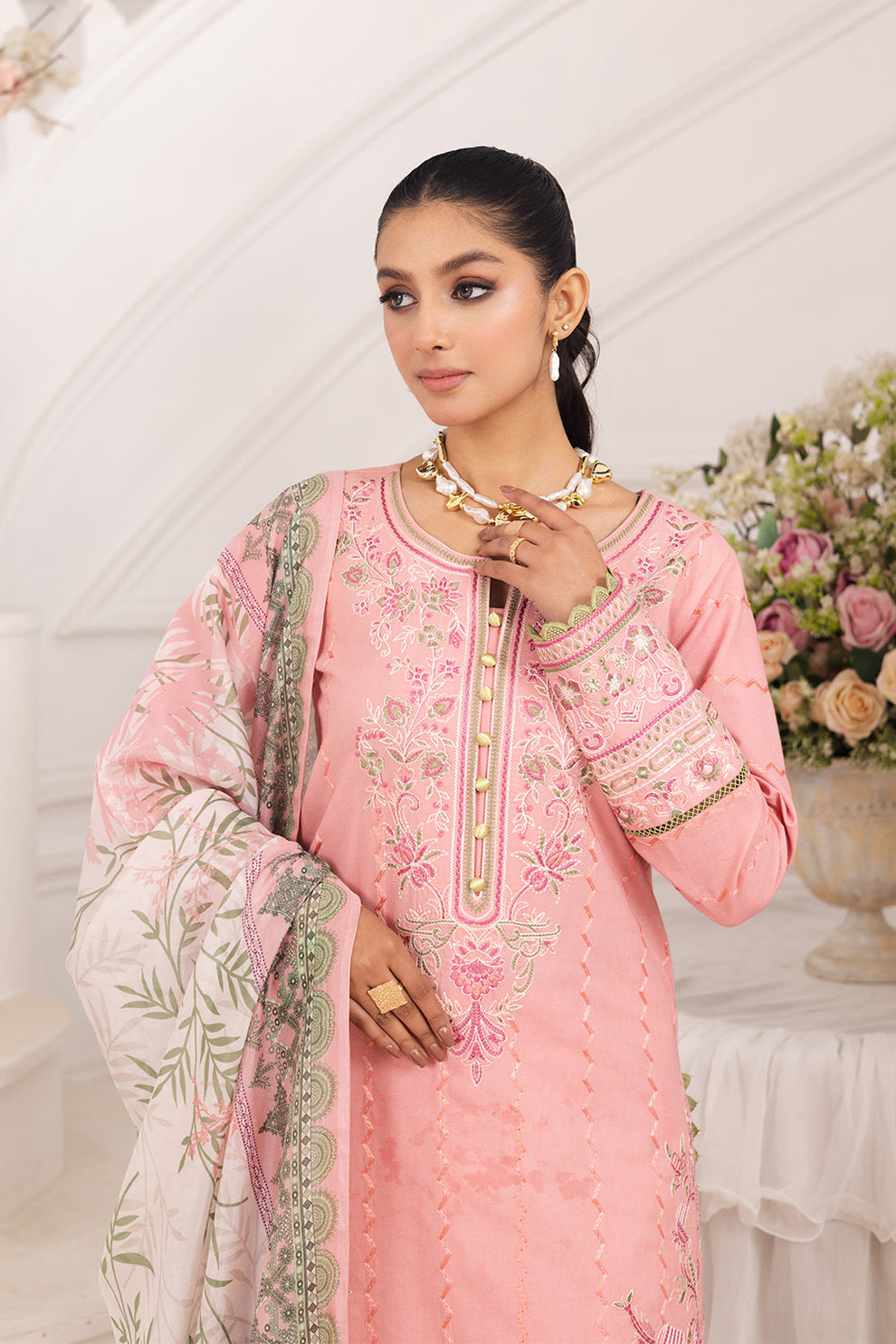 Maryum N Maria | Mira Luxury Lawn | MAHINE - FS50106 - Official Maryum N Maria stockist in UK - Sakeena London
