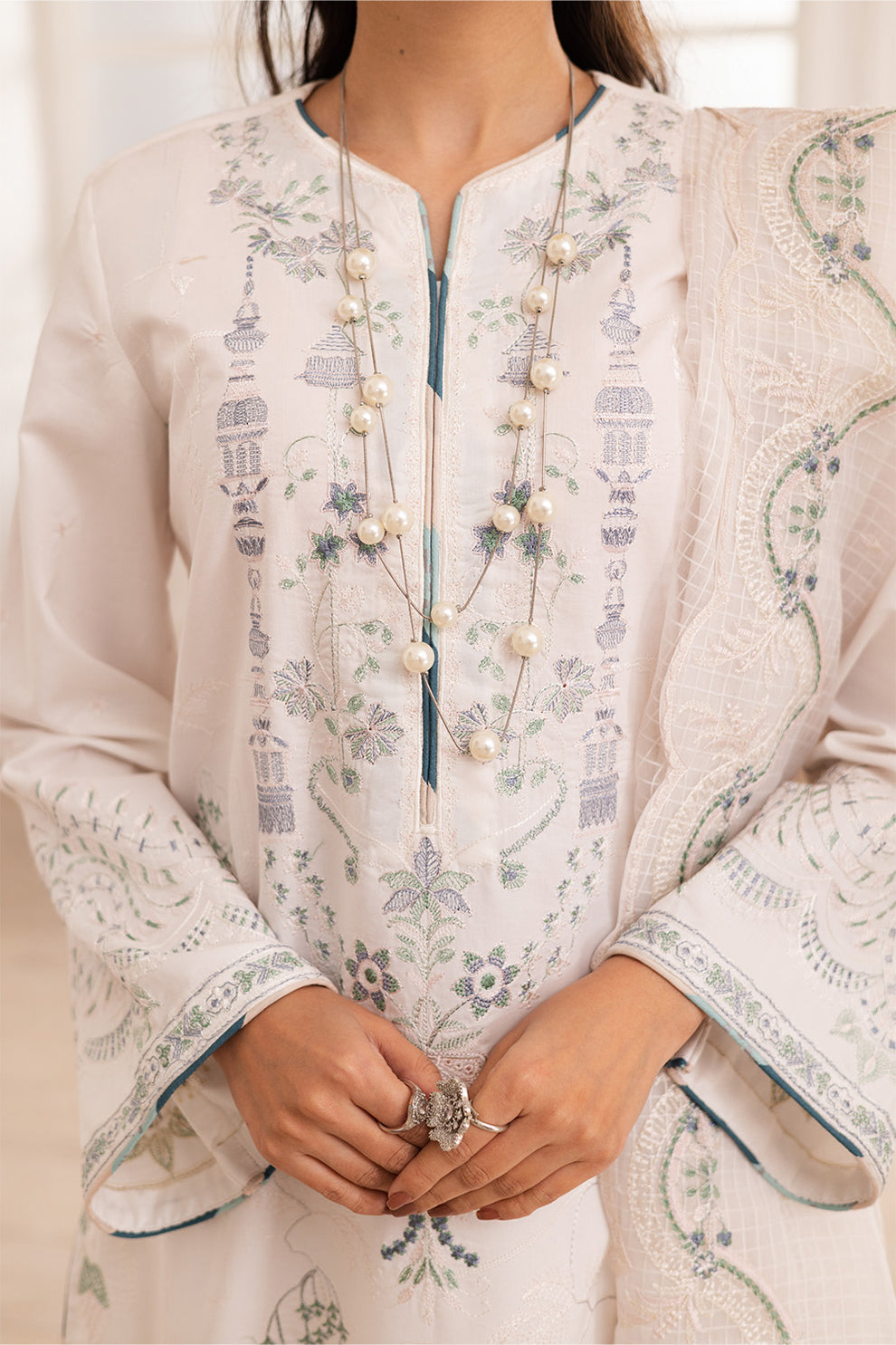 Maryum N Maria | Mira Luxury Lawn | MAIRA - FS50107 - Official Maryum N Maria stockist in UK - Sakeena London