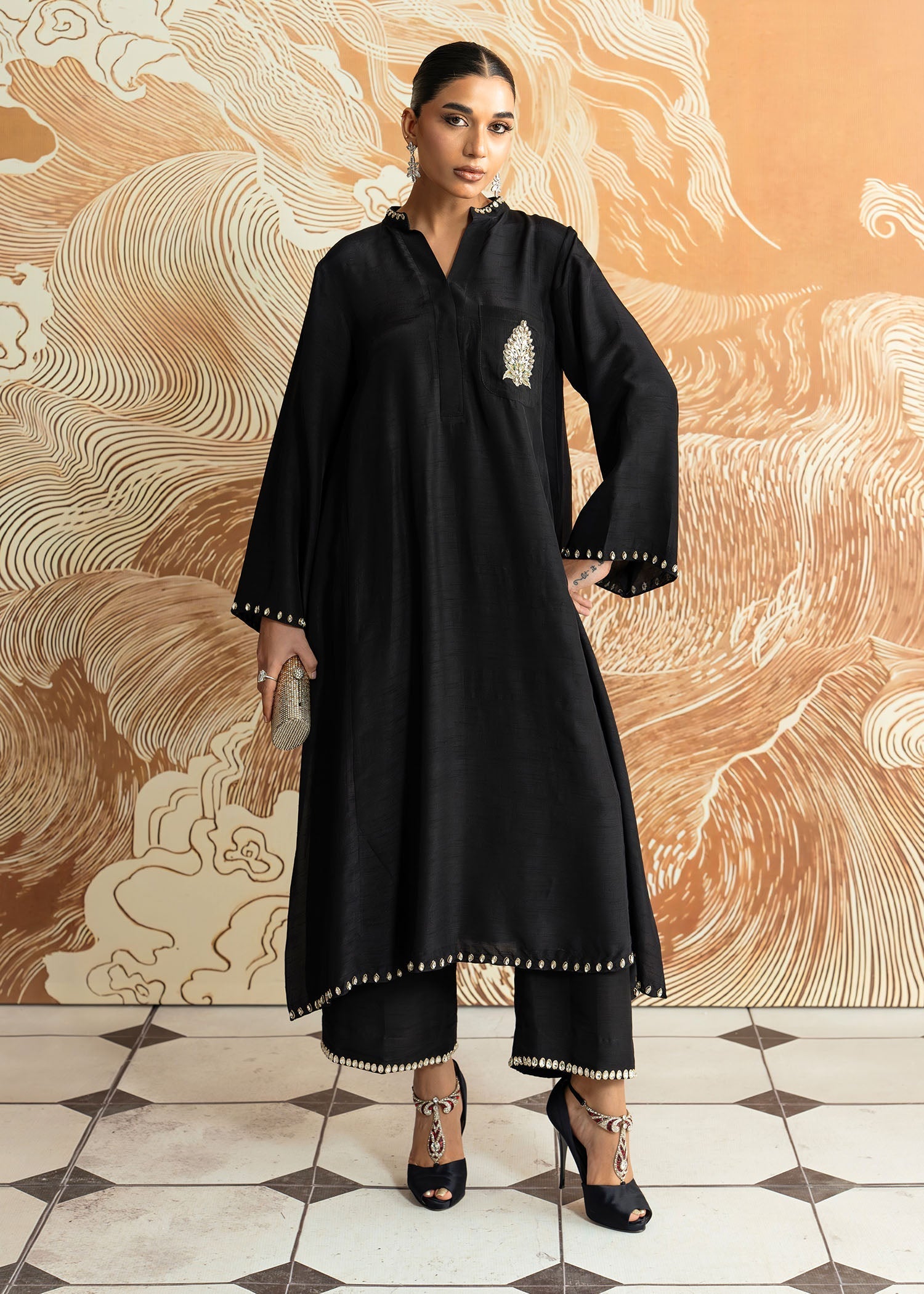 Mahgul | Whispers of Silk | Black Diamond - Official Mahgul stockist in UK - Sakeena London