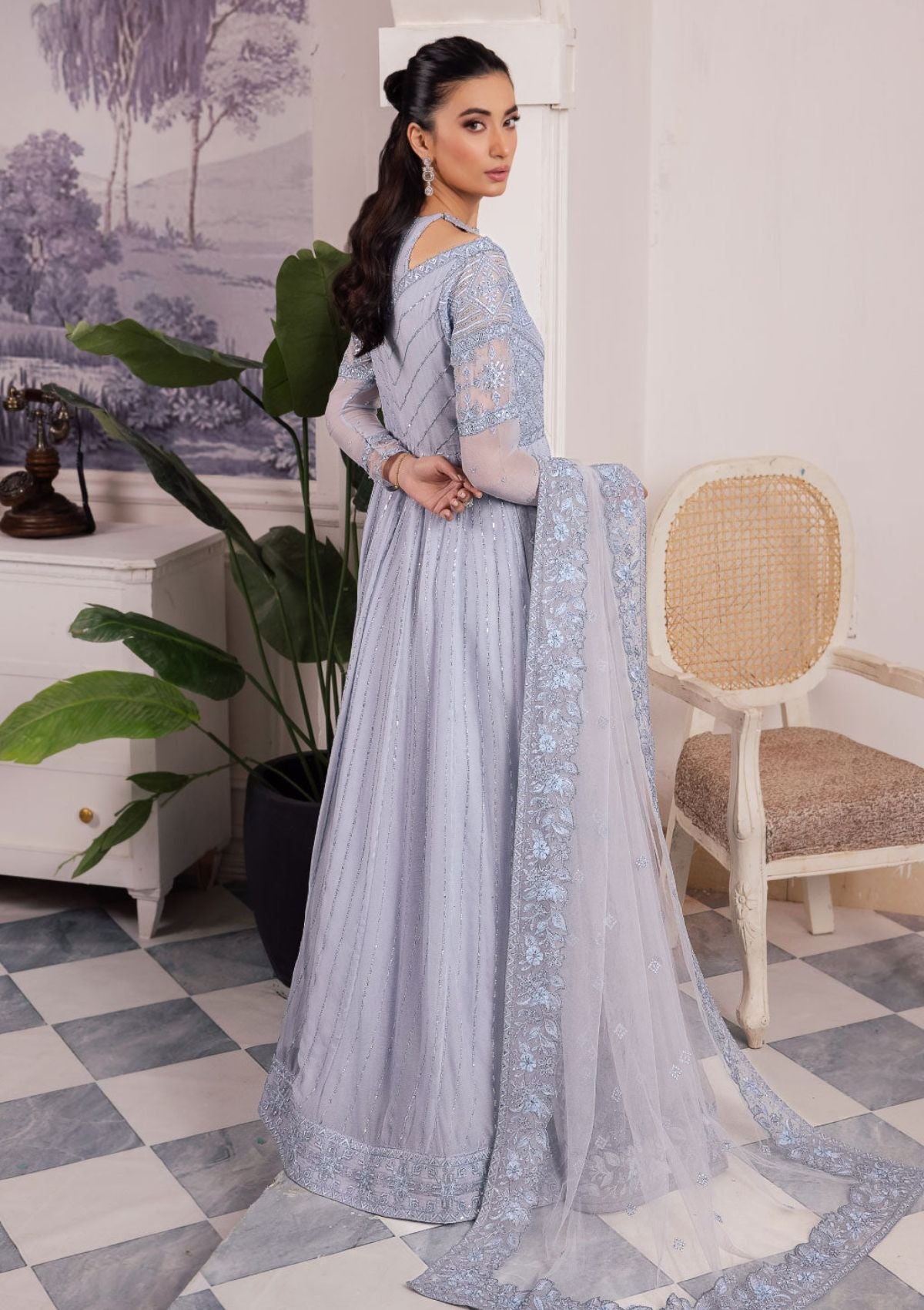 Formal Collection - Iznik - Chinon - ICC#38 - Izara